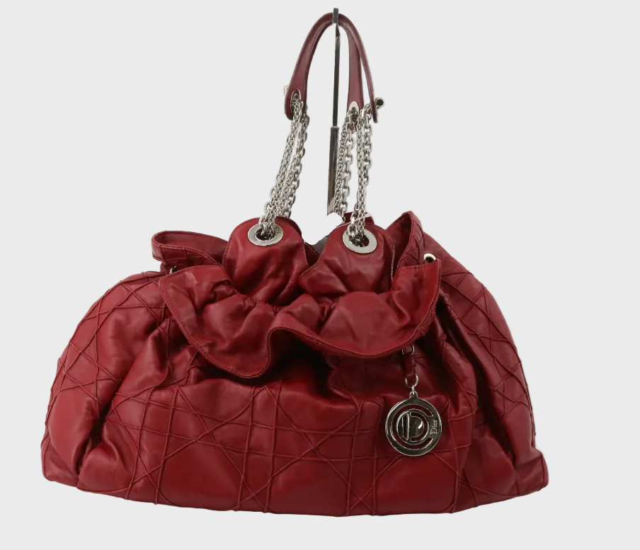 Christian Dior Soft Cannage Chain Tote Large – Piel Roja con Cadena Plateada