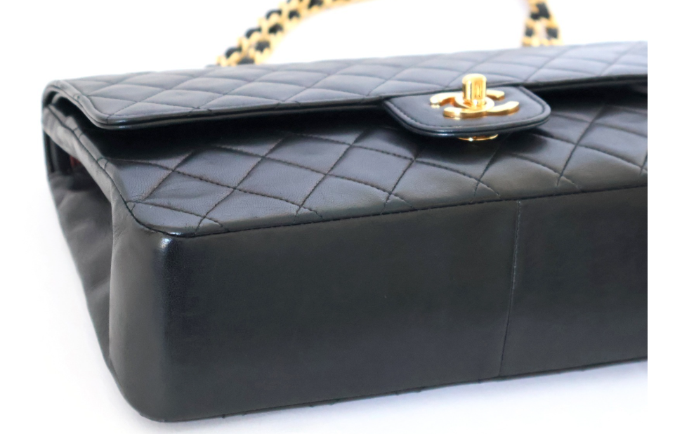 chanel timeless 27 matelassé lambskin double flap negro – serie 1