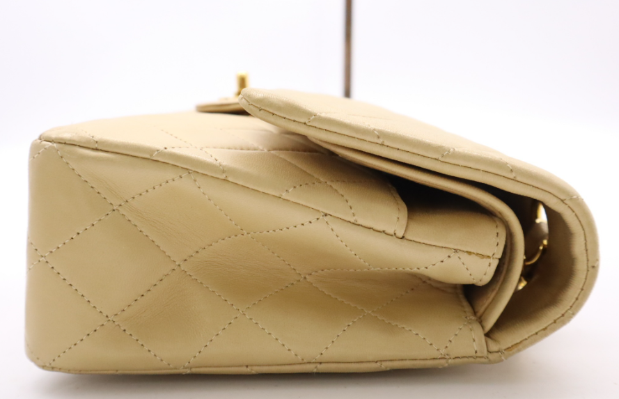 CHANEL Timeless 25 Double Flap Beige Lambskin – Serie 2 (1991-1994)