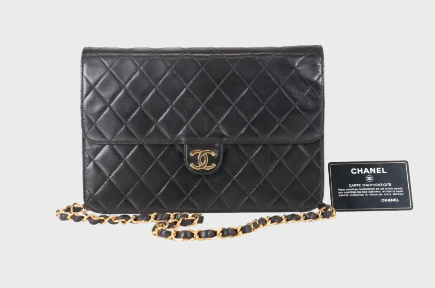 Chanel Timeless Matelassé Single Flap  Serie 3 – Piel negra con herrajes dorados