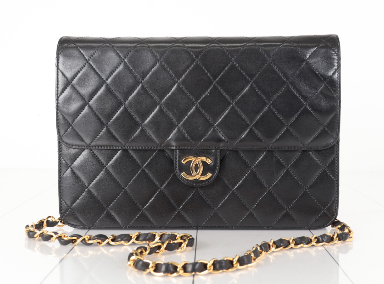 Chanel Timeless Matelassé Single Flap  Serie 3 – Piel negra con herrajes dorados