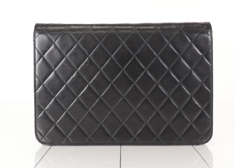 Chanel Timeless Matelassé Single Flap  Serie 3 – Piel negra con herrajes dorados