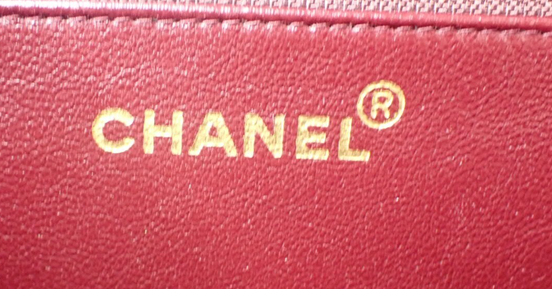 Chanel Timeless Matelassé Single Flap  Serie 3 – Piel negra con herrajes dorados