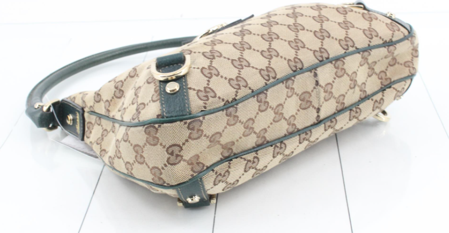 Gucci GG Canvas Shoulder Bag verde