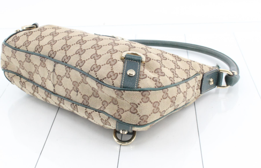 Gucci GG Canvas Shoulder Bag verde