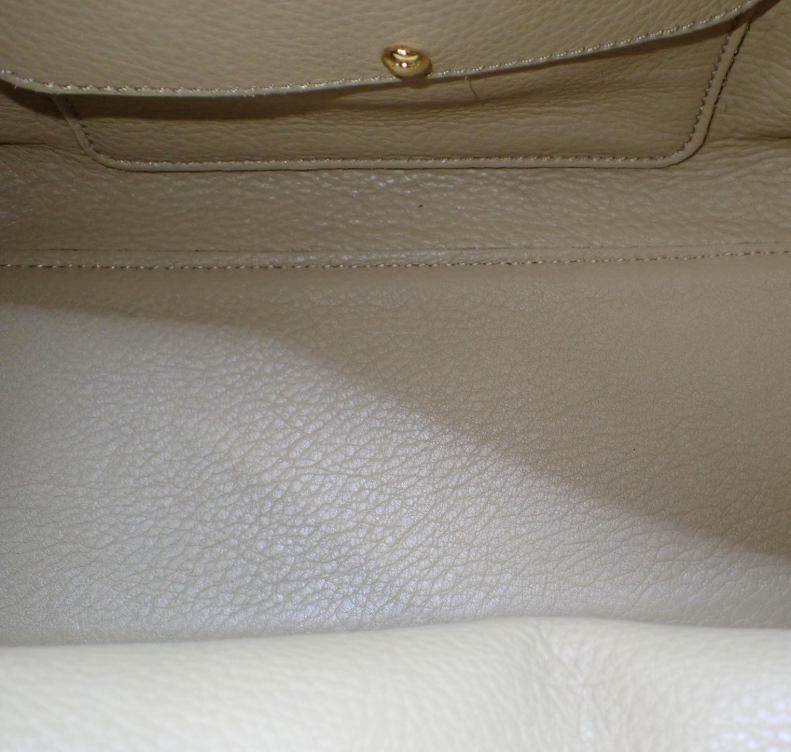 Loewe Amazona 30 ante oro marrón