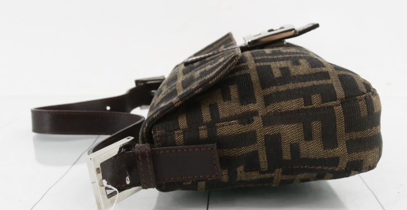 Fendi Baguette Zucca FF Marrón clasico