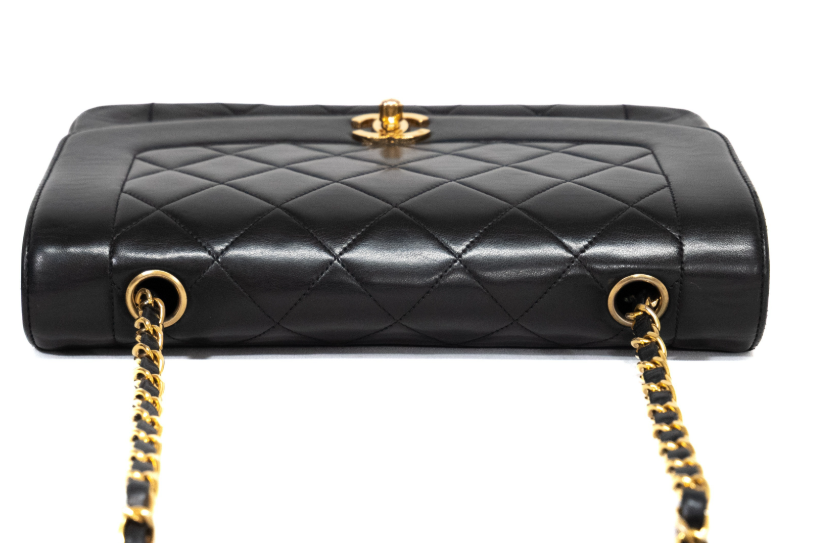 Chanel timeless 25 diana negro en piel de cordero serie 4