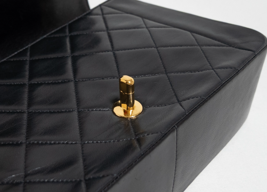 Chanel Timeless 25 diana negro en piel de cordero serie 2