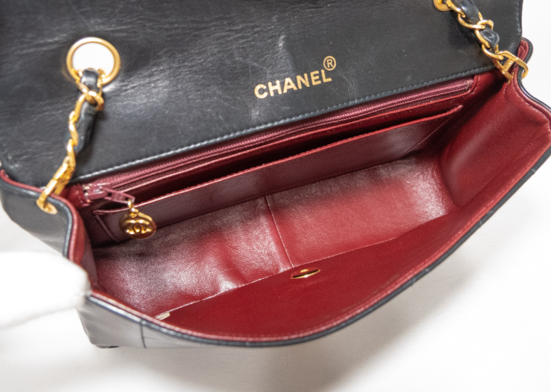 Chanel Timeless 25 diana negro en piel de cordero serie 2