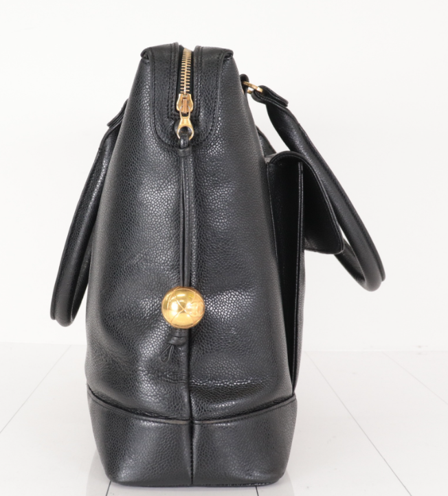 Chanel Caviar Tote Vintage | Logo Grande Turn Lock · Serie 2