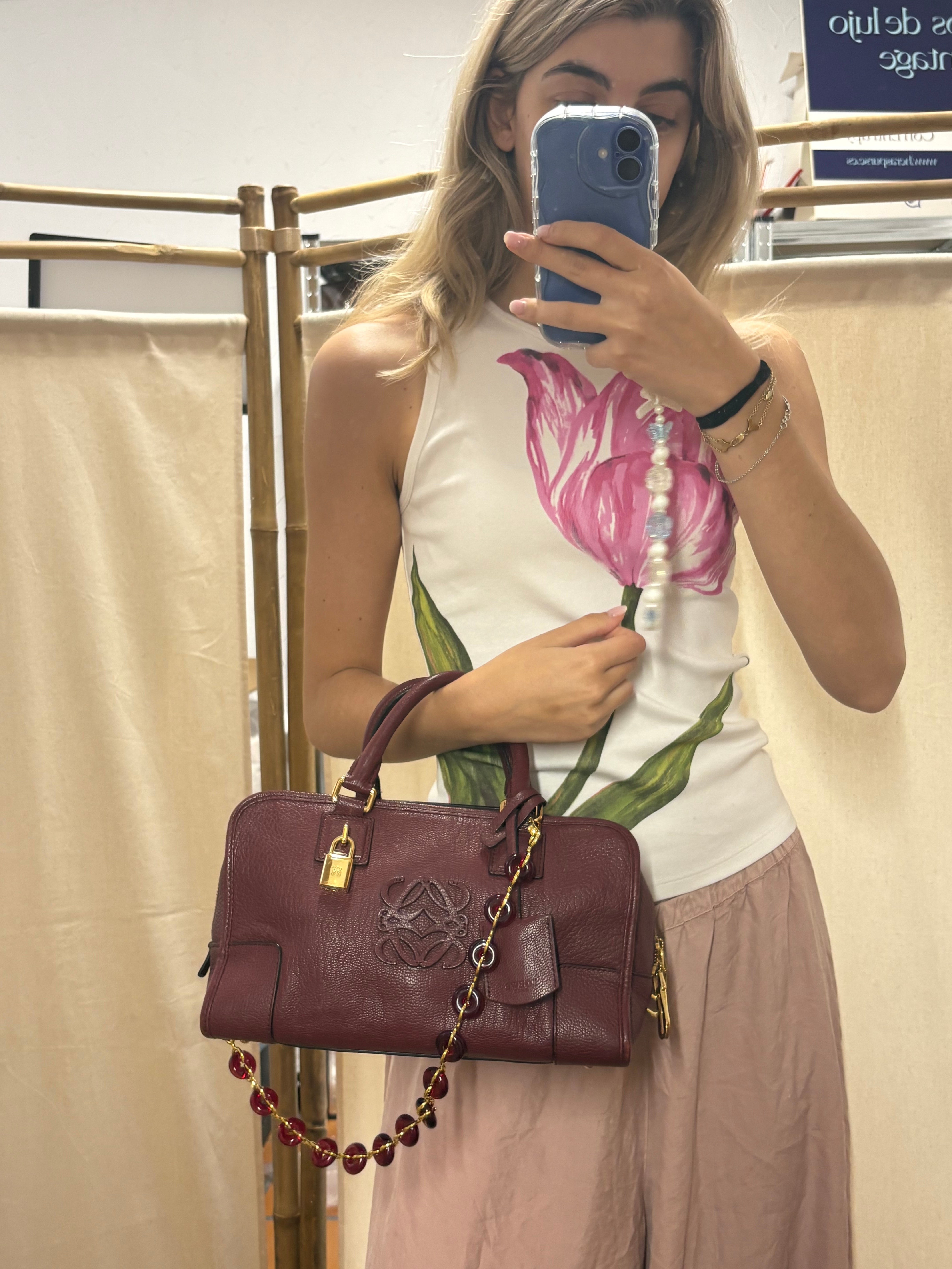 Loewe amazona burdeos 28 con 2 bandoleras