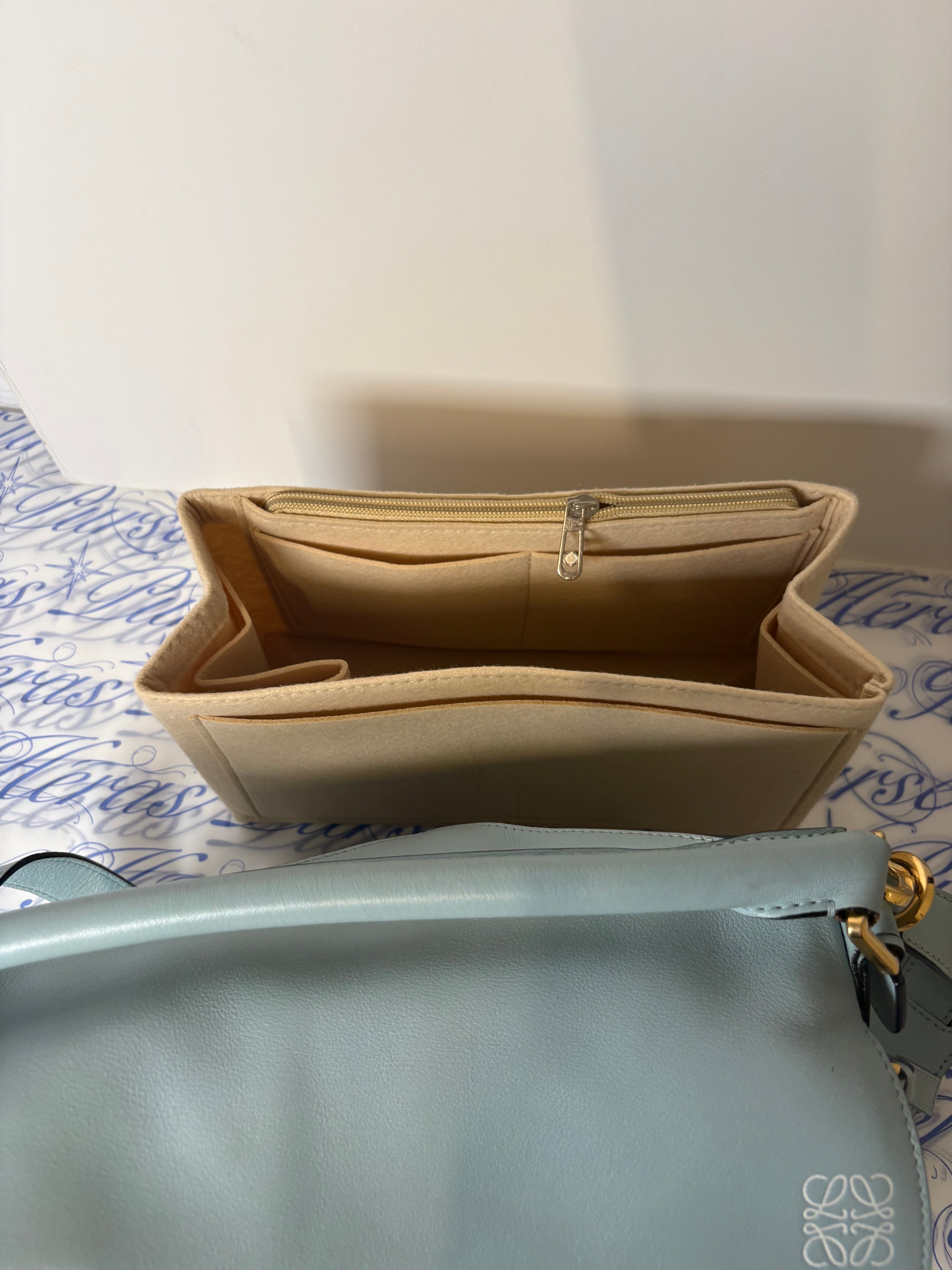 Loewe puzzle bag mediano sky baby blue