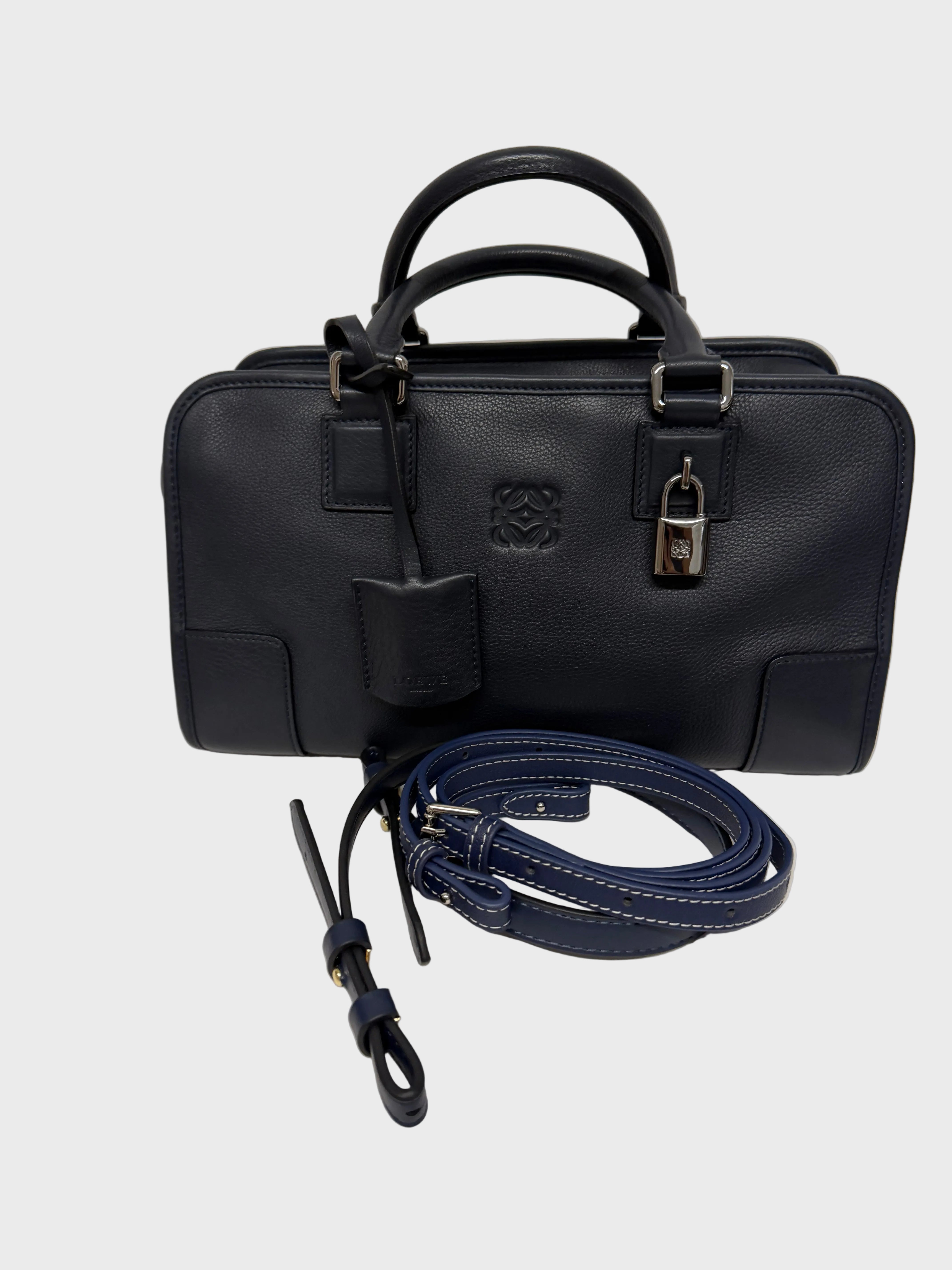 Loewe Amazona 28 Piel Azul Oscuro
