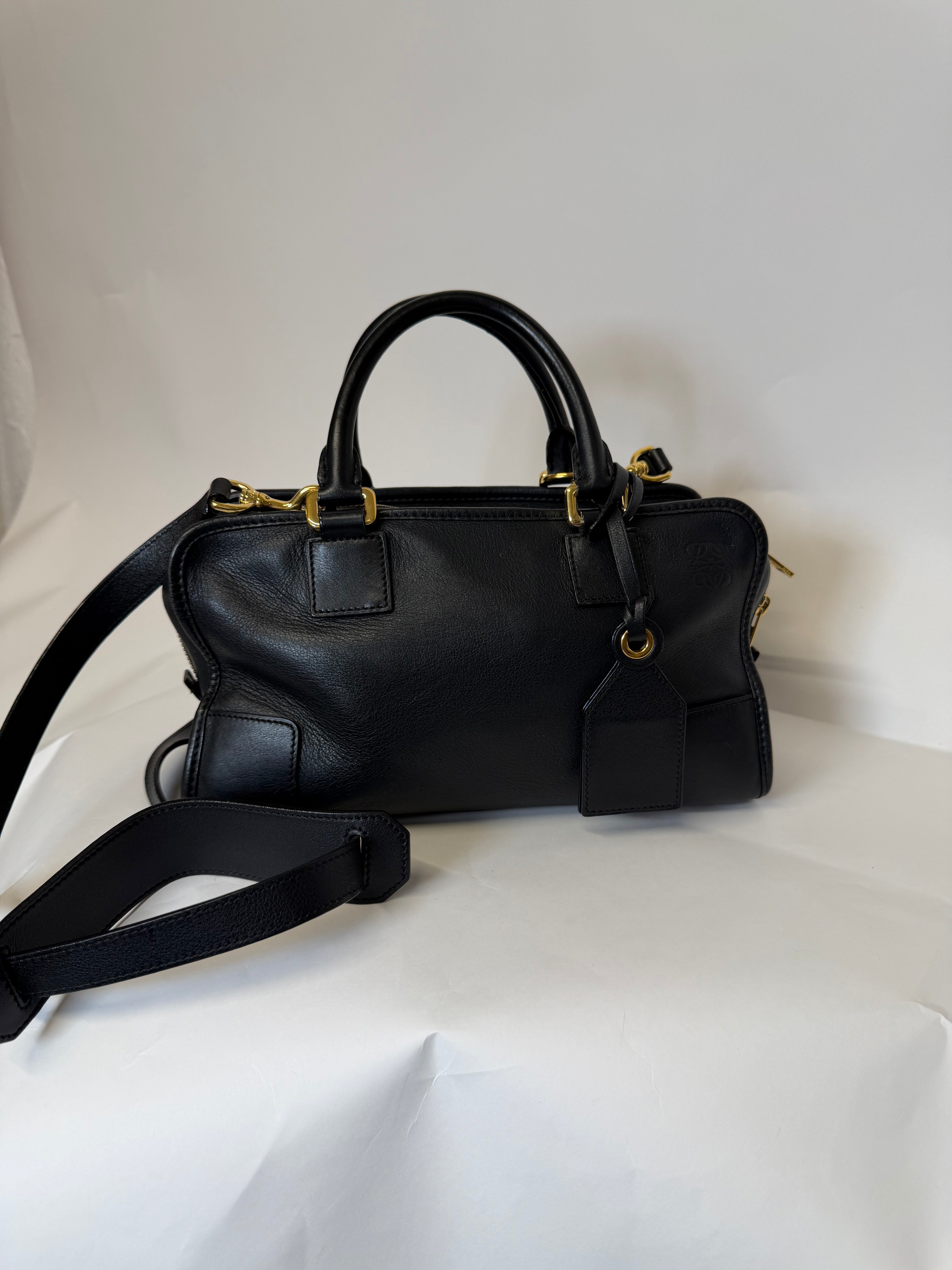 Loewe Amazona 28 Negro modelo nuevo con bandolera