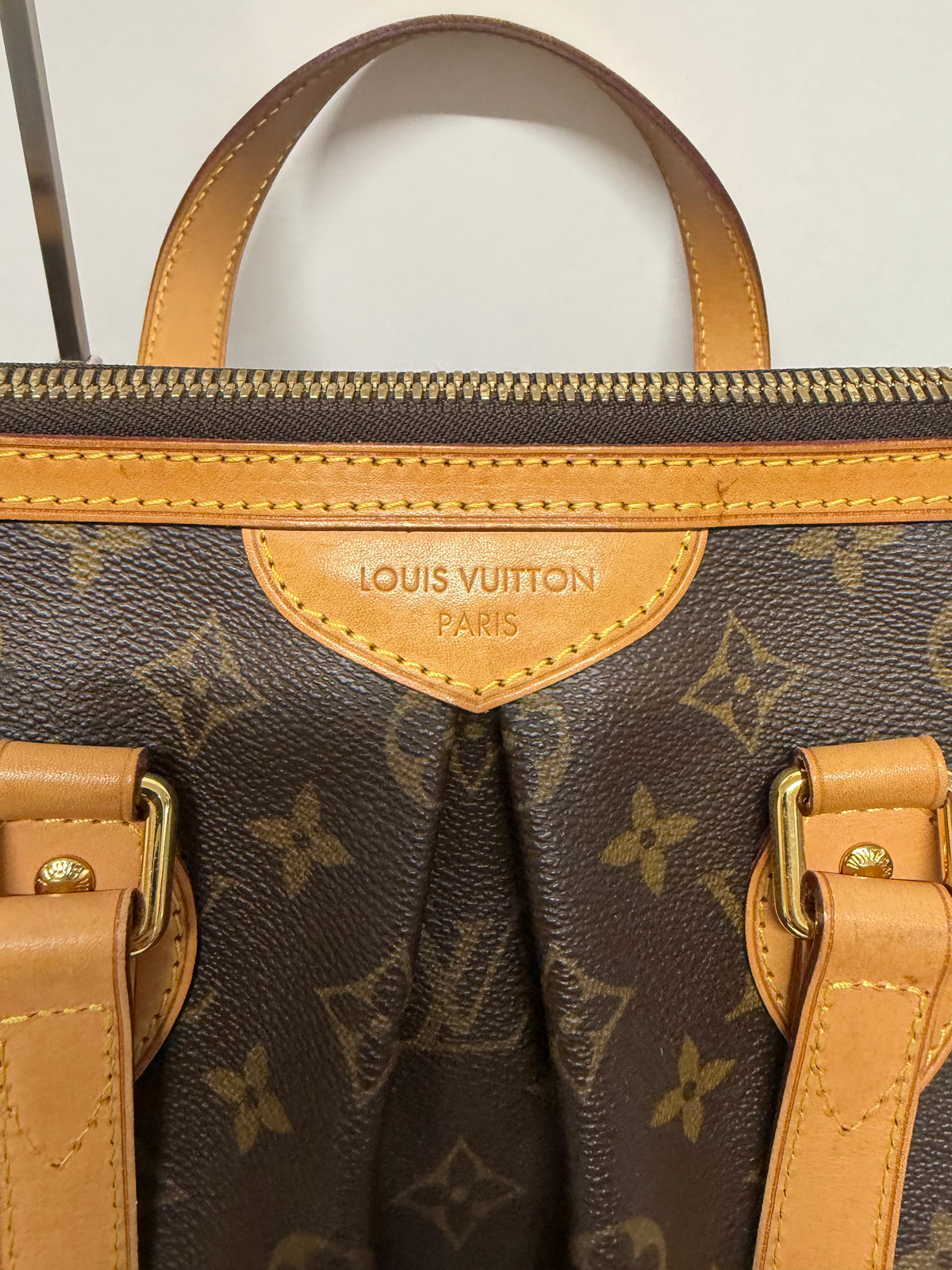 Louis Vuitton Palermo PM Monogram con Bandolera de Piel Heras Purse