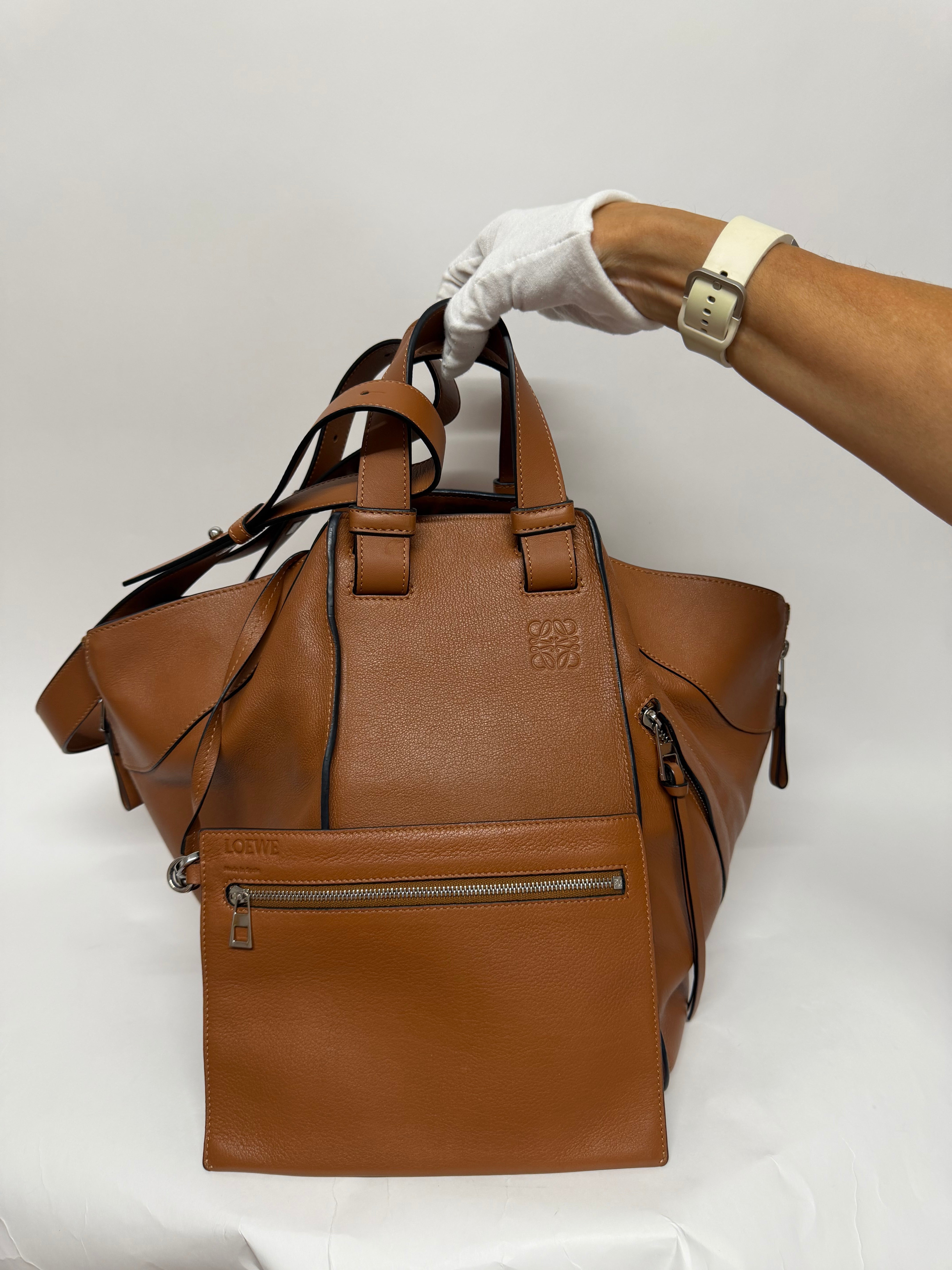 Loewe Hammock Bag Grande Camel con Pouch