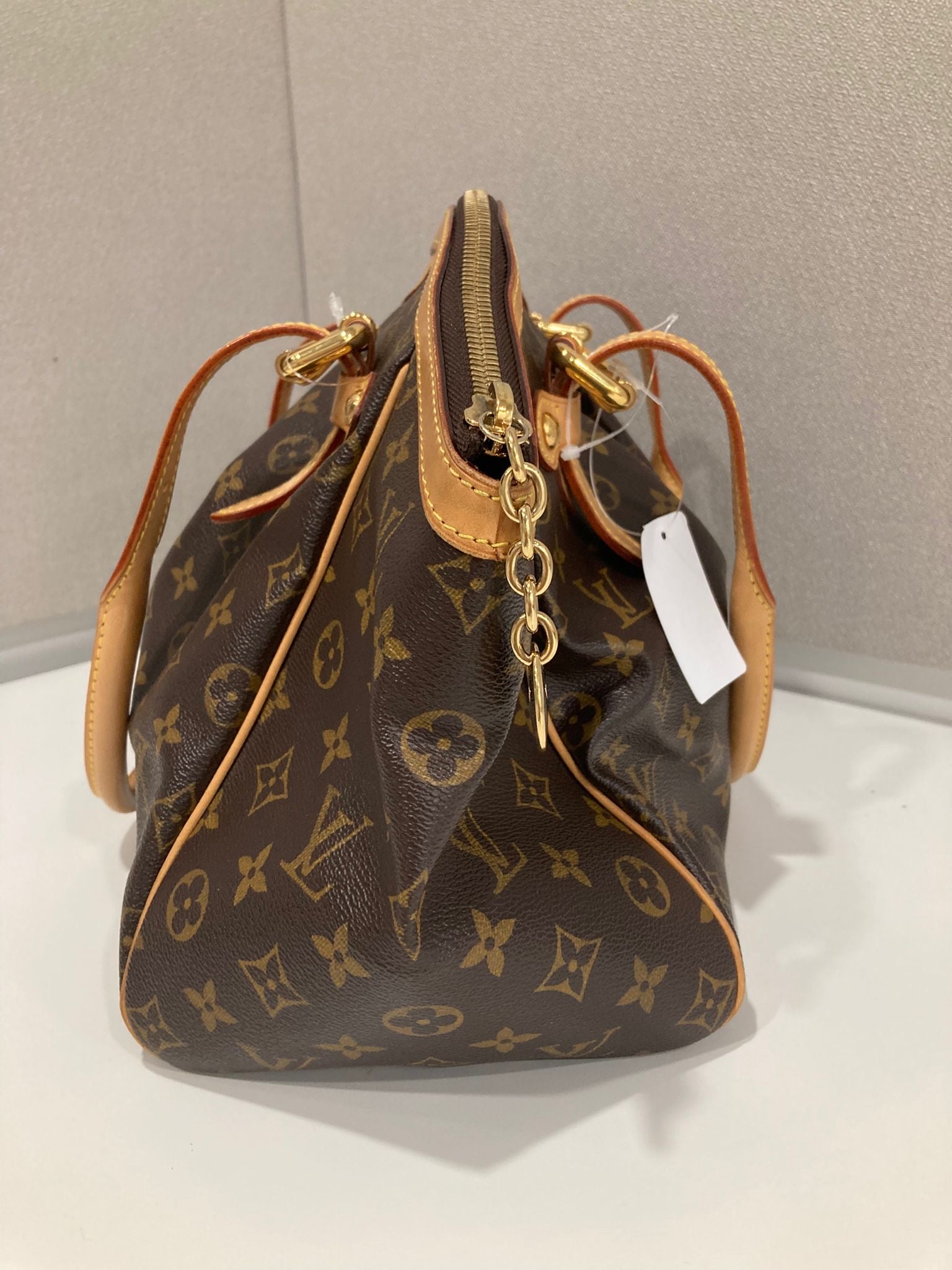 Louis Vuitton Tivoli GM Monogram