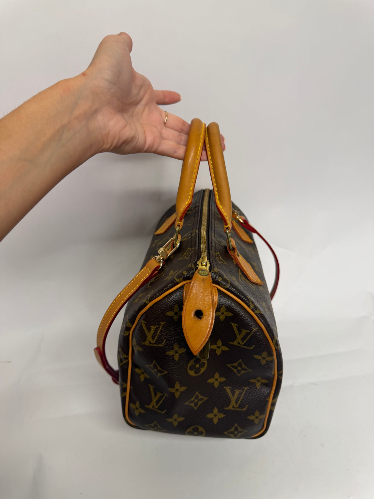 Louis Vuitton Speedy 25 Monogram