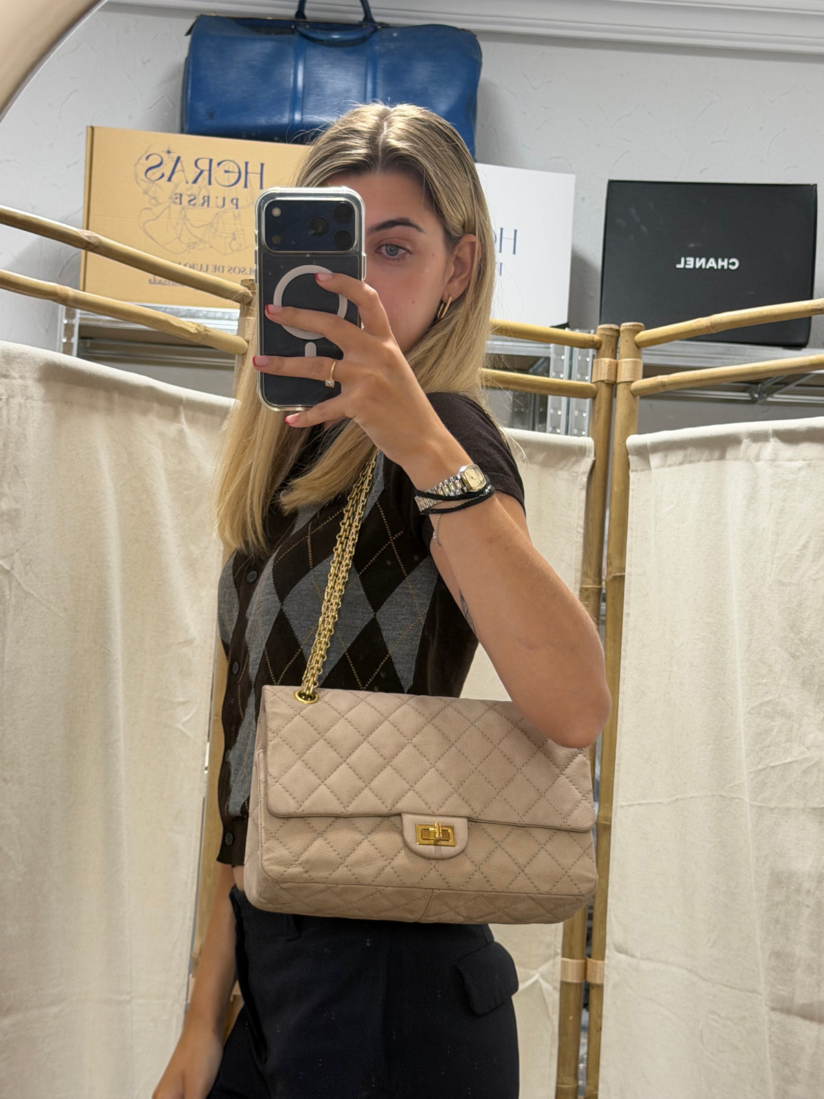 Chanel Reissue 2.55 Double Flap 227 Piel Caviar Nobuk Beige · Serie 17