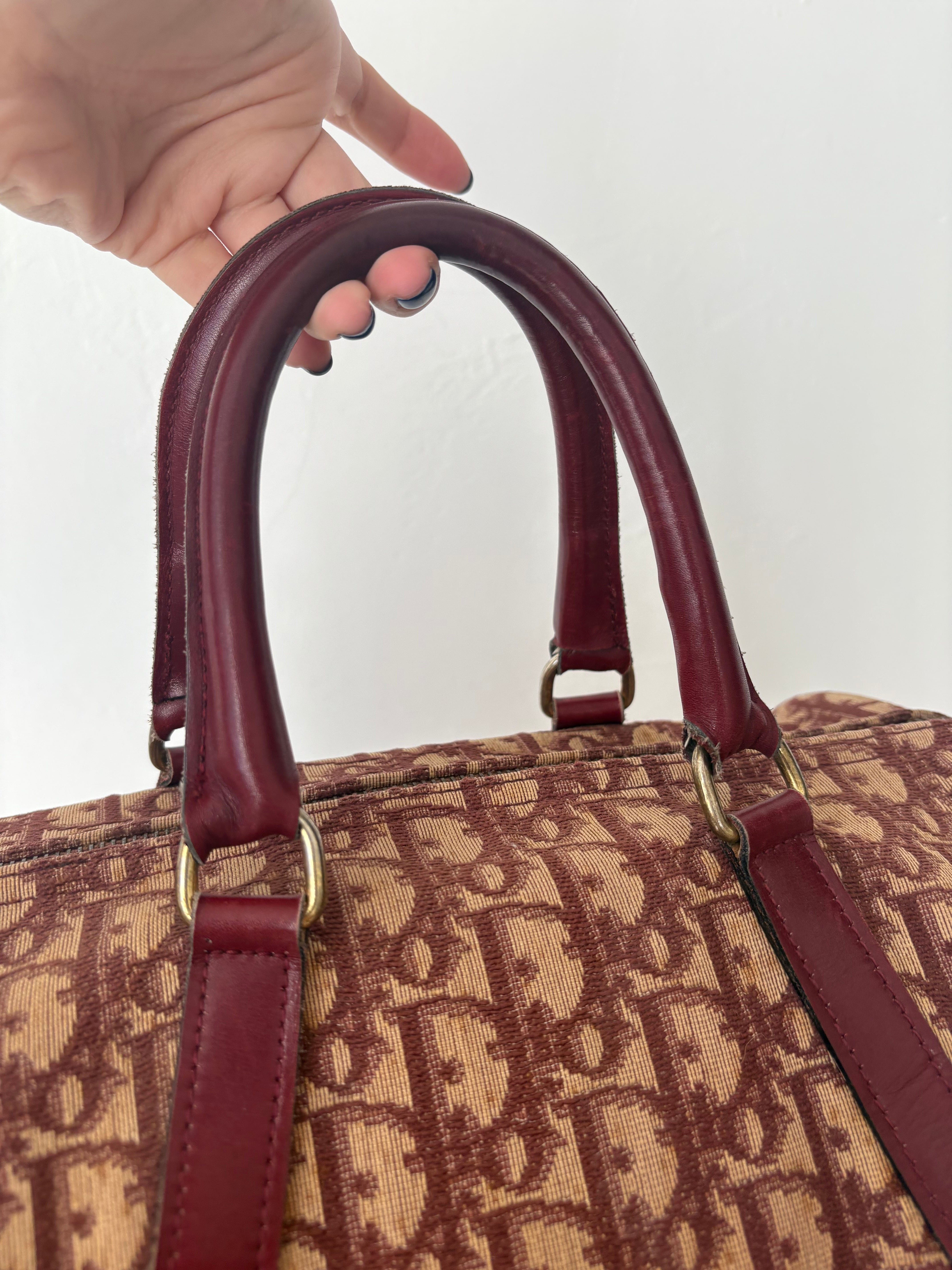 Christian Dior trotter 30 burdeos vintage
