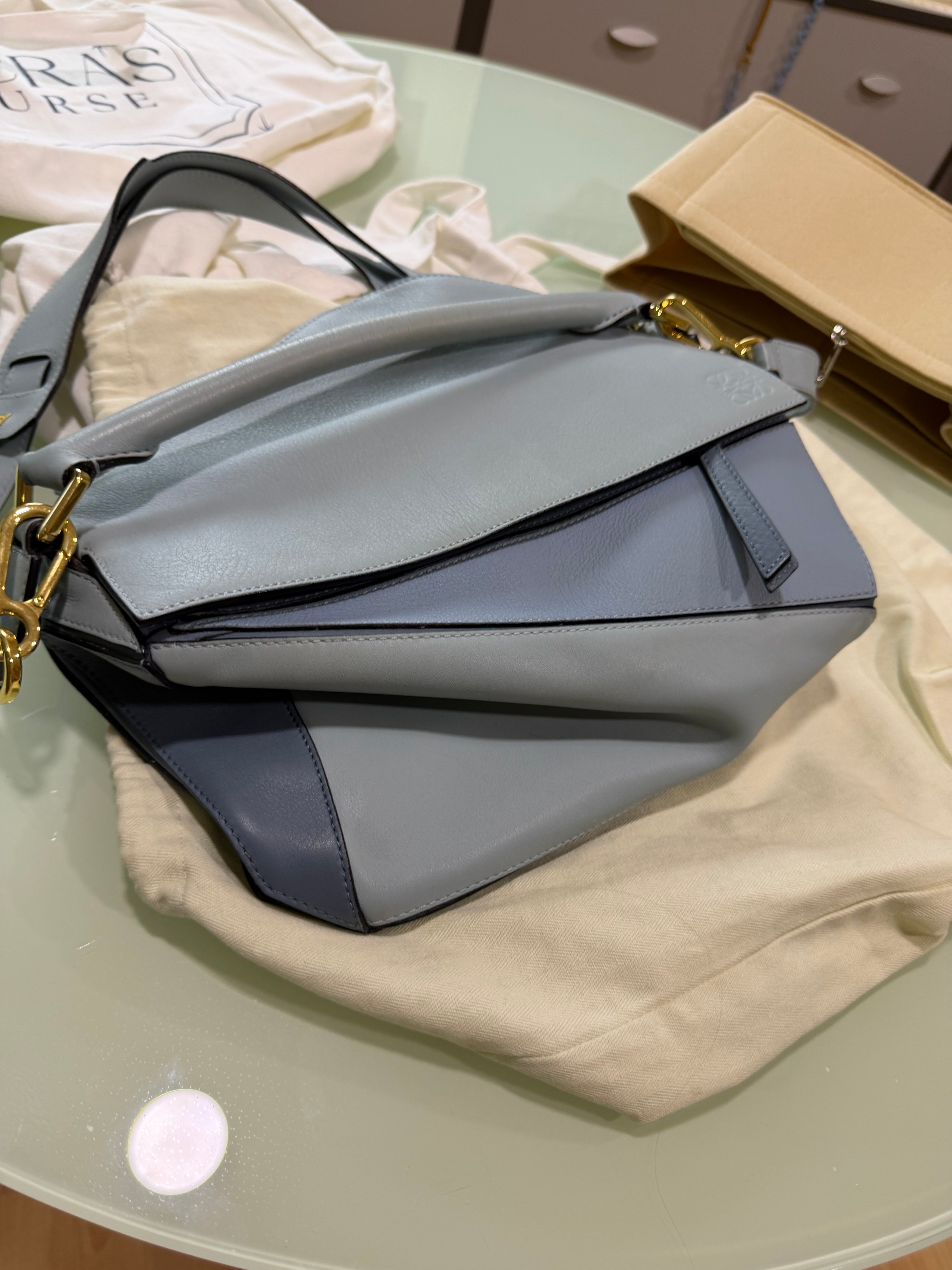 Loewe puzzle bag mediano tricolor sky baby blue
