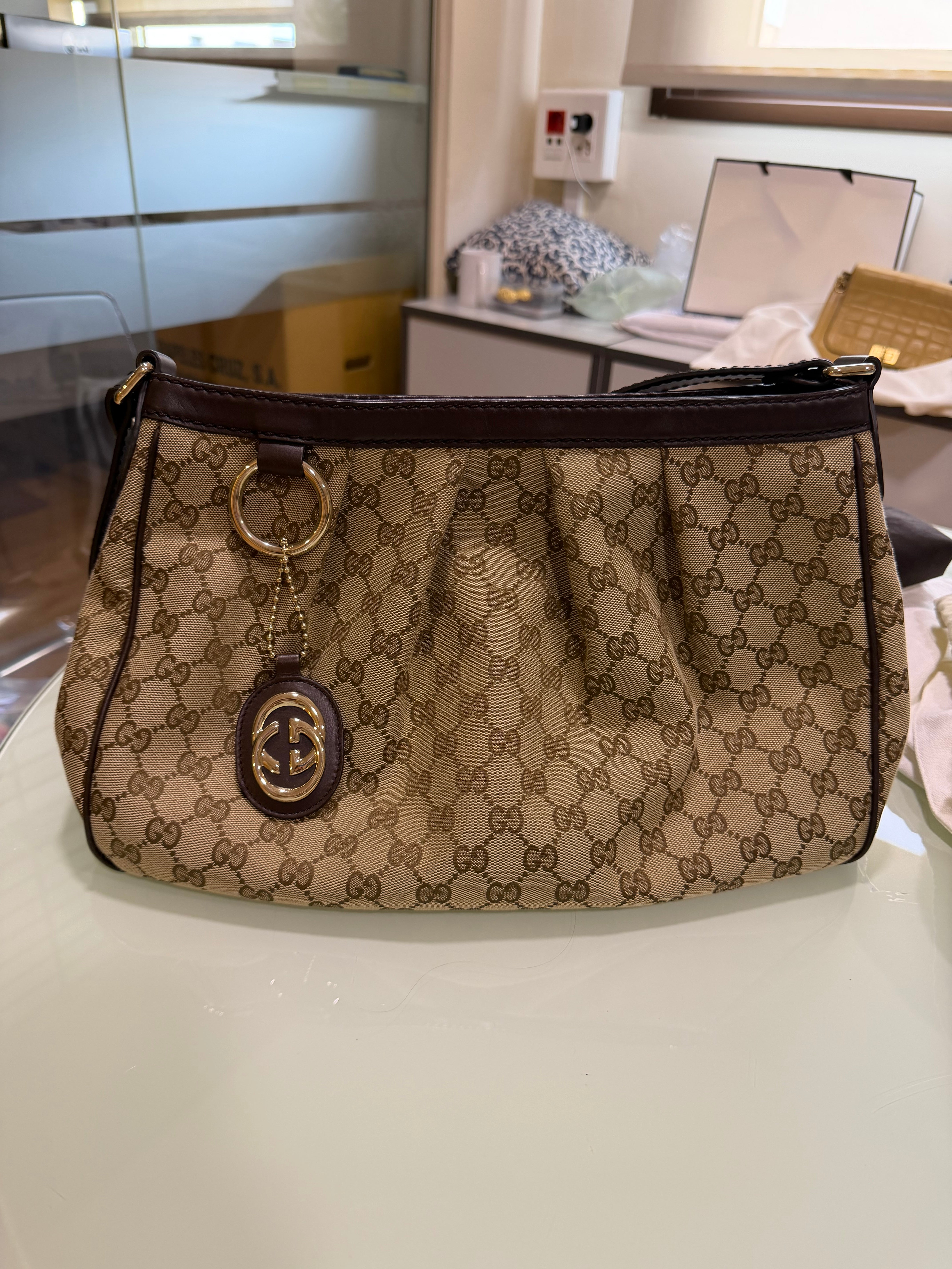 Gucci Sukey GG Canvas bandolera