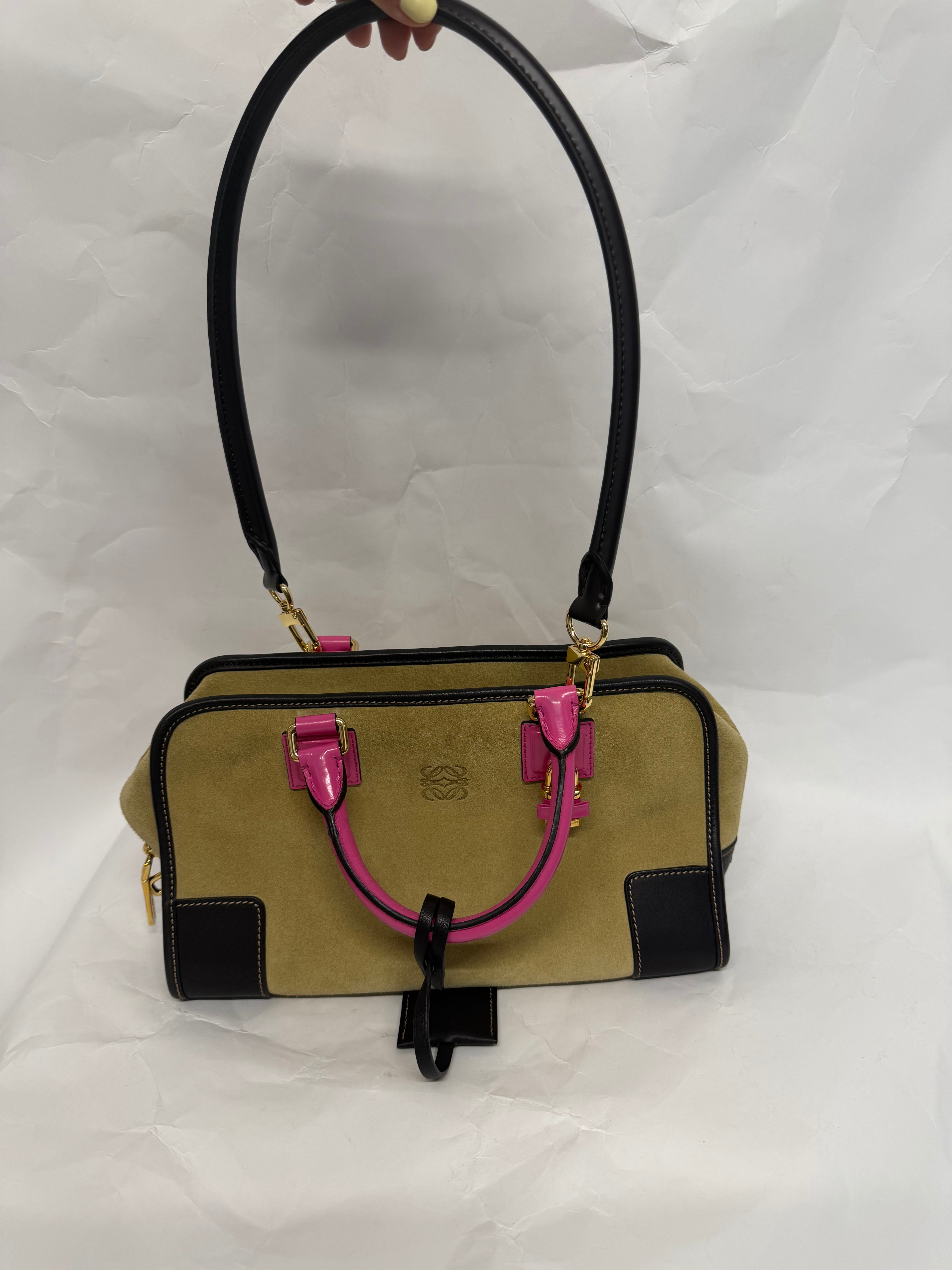 Loewe Amazona 28 Ante Oro Rosa Edición Especial asas rosas