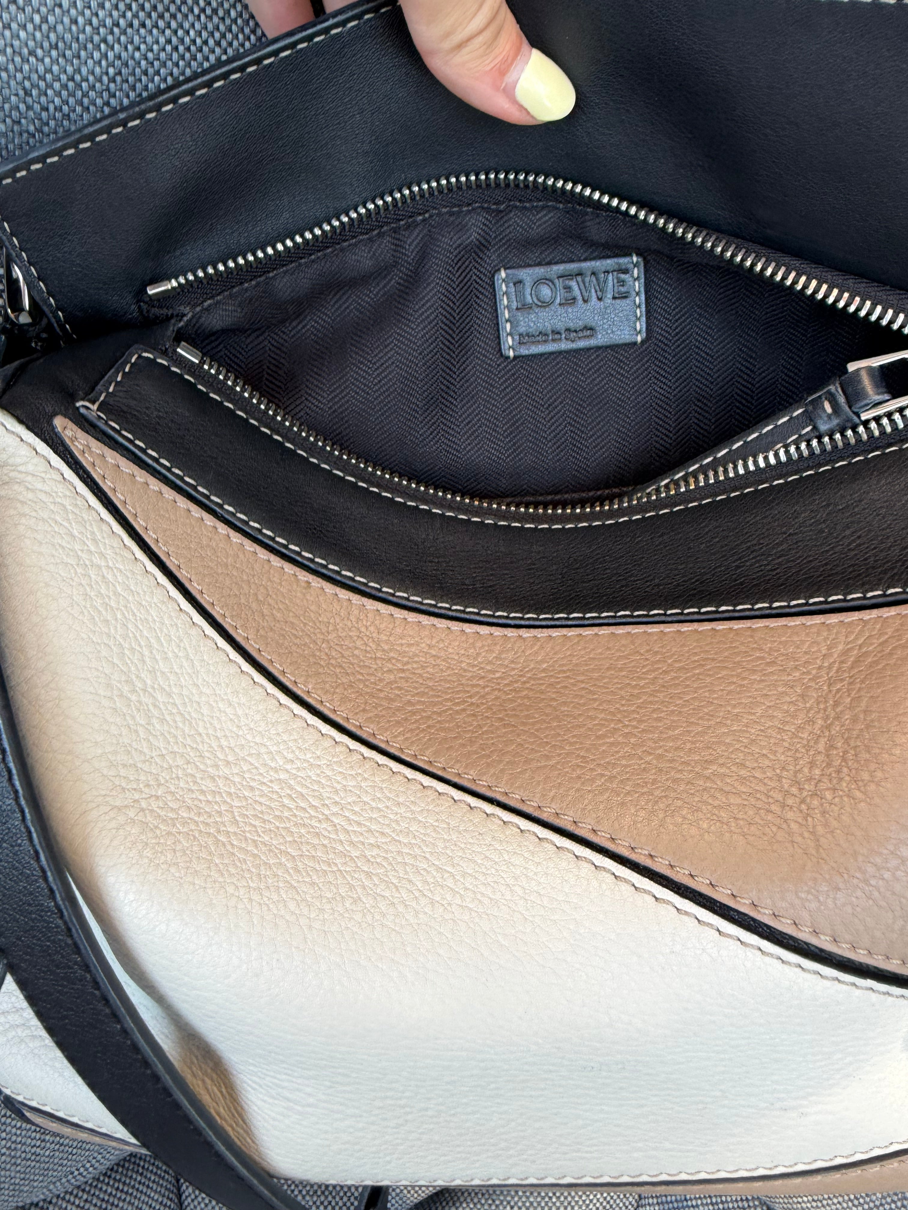 Loewe Puzzle Small Tricolor blanco topo y negro