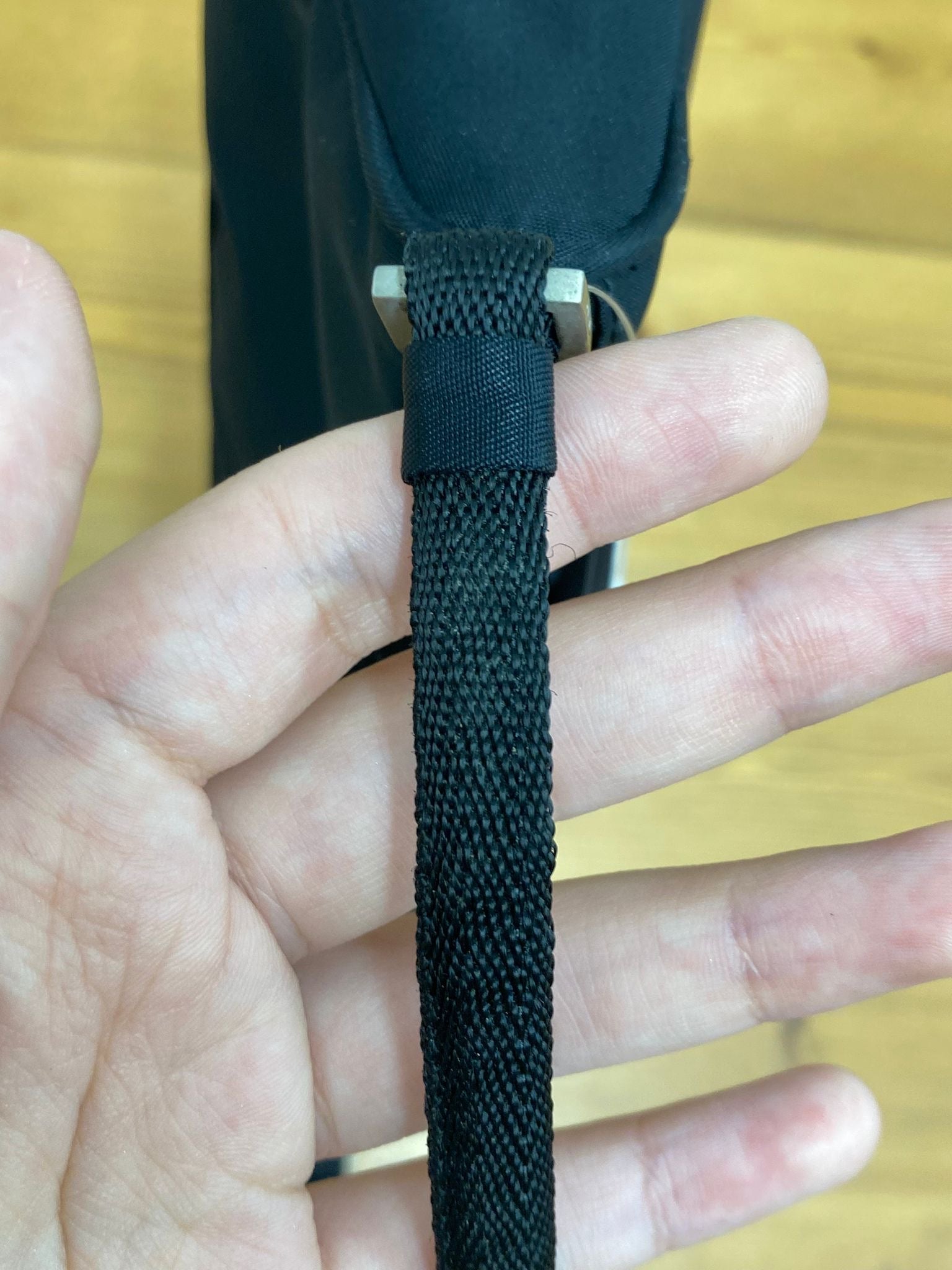 Prada hobo nylon negra