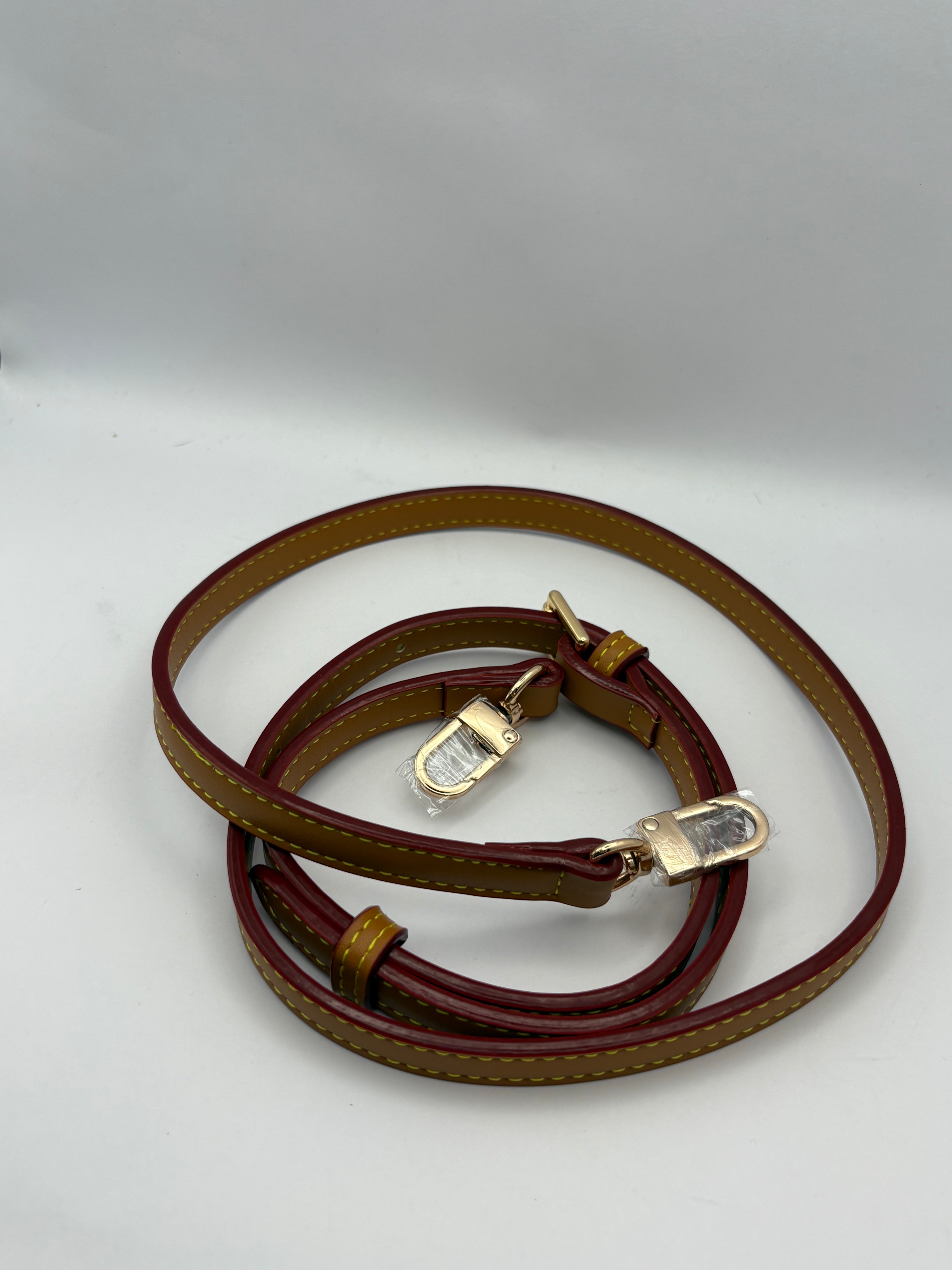 Correa Crossbody Ajustable en Piel Vachetta