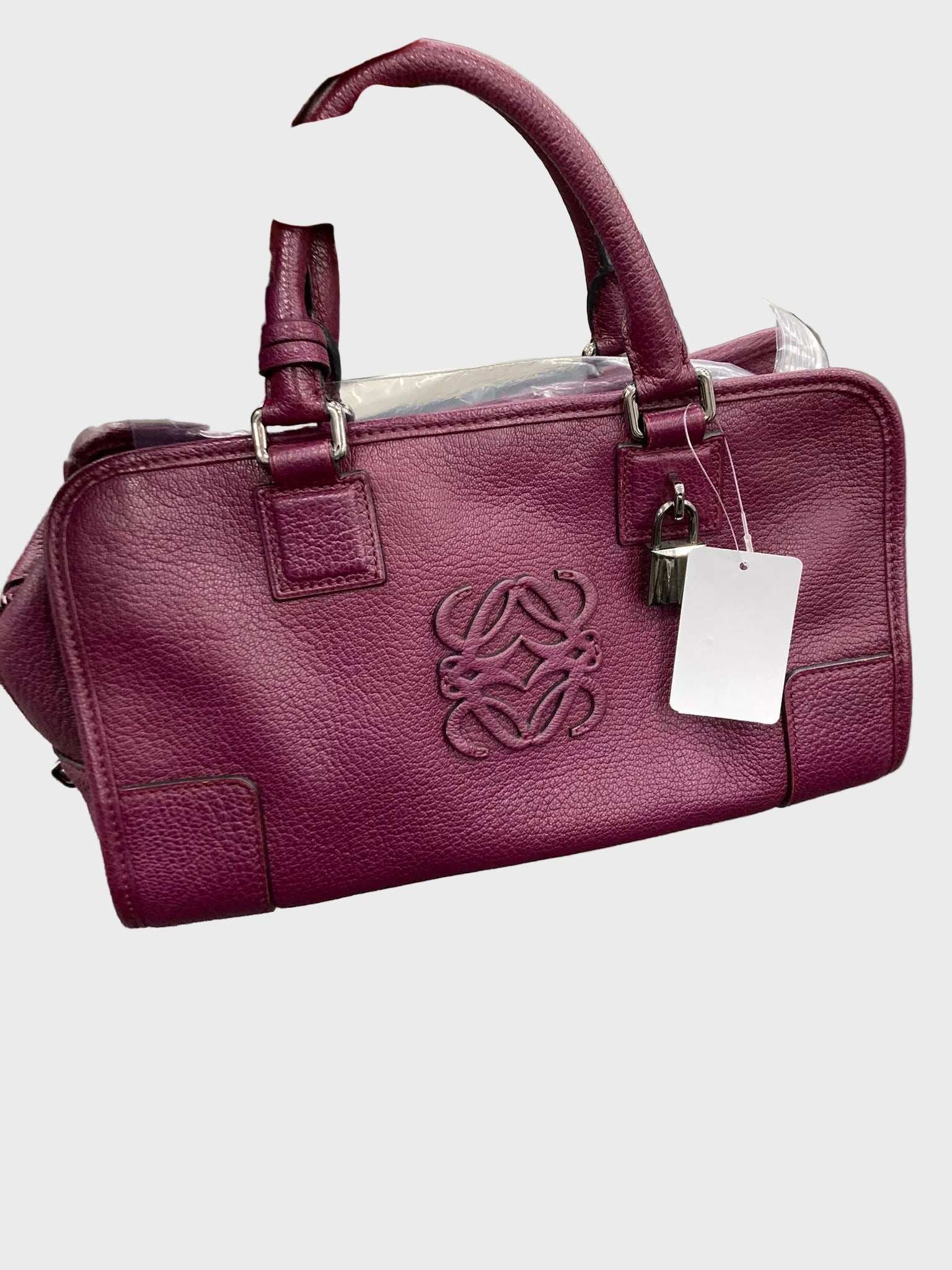Loewe amazona 28 vino burdeos