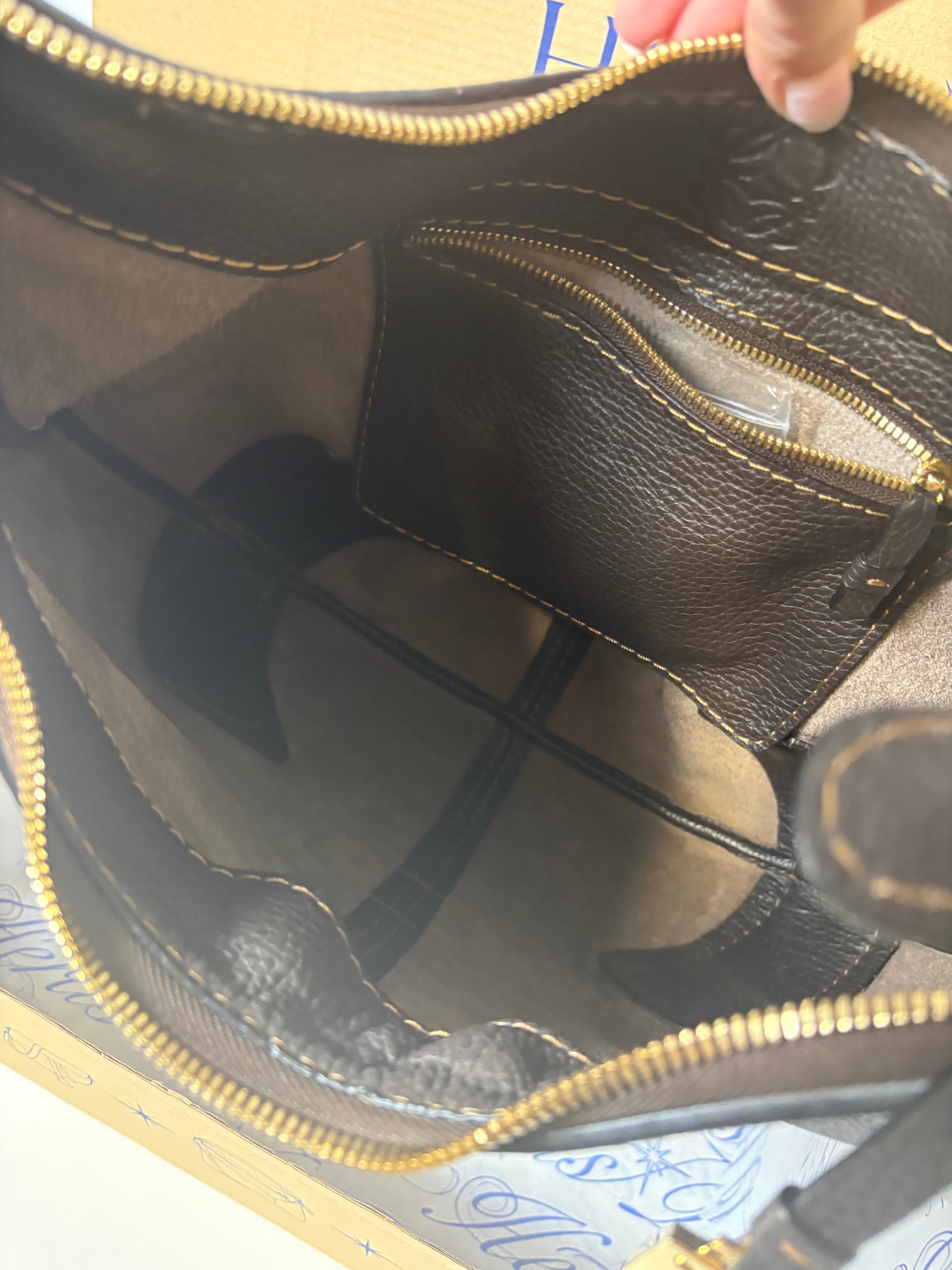 Loewe Hobo Road Safari Marrón Chocolate Large