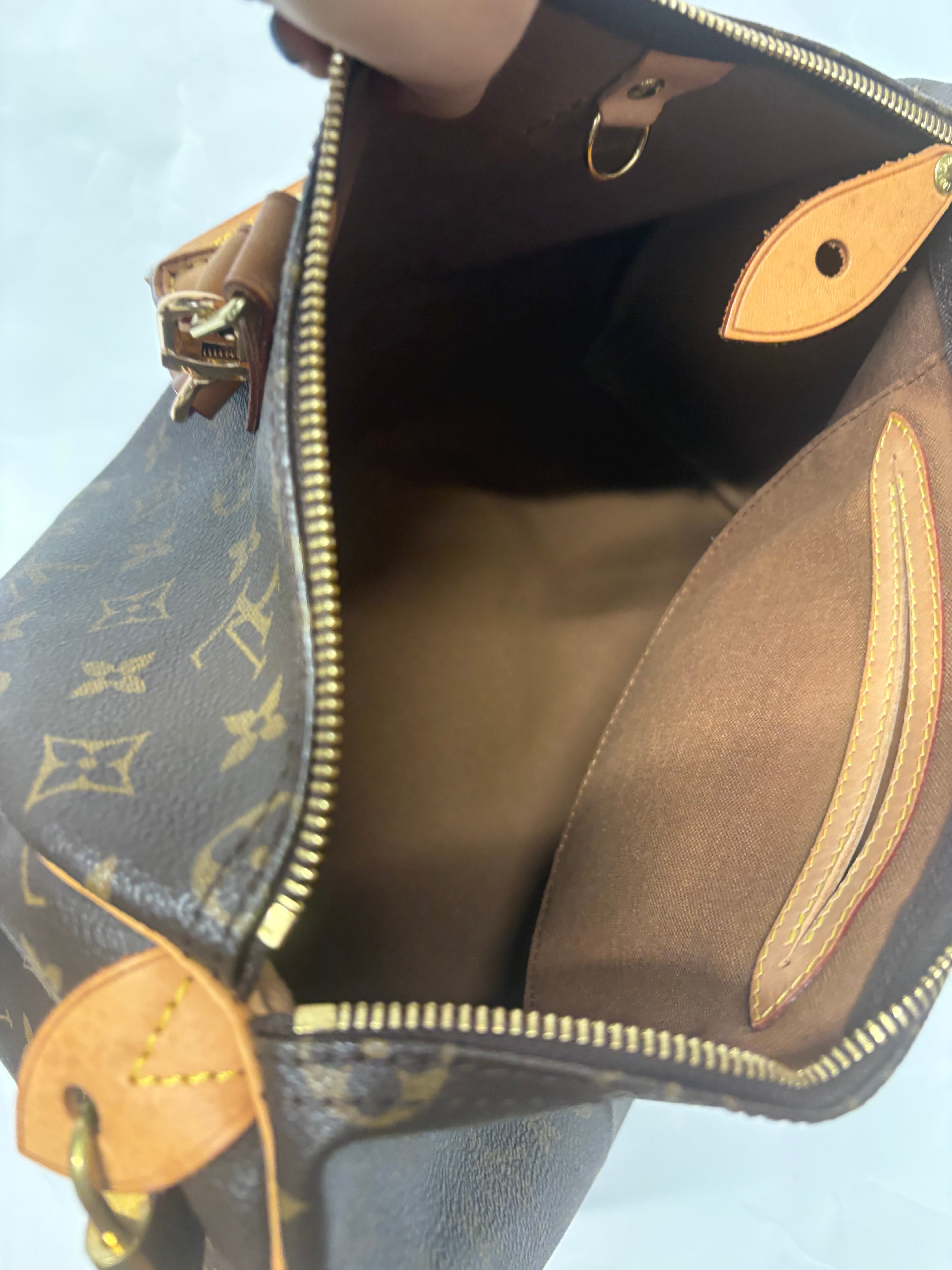 Louis Vuitton Speedy 35 Monogram AA3100