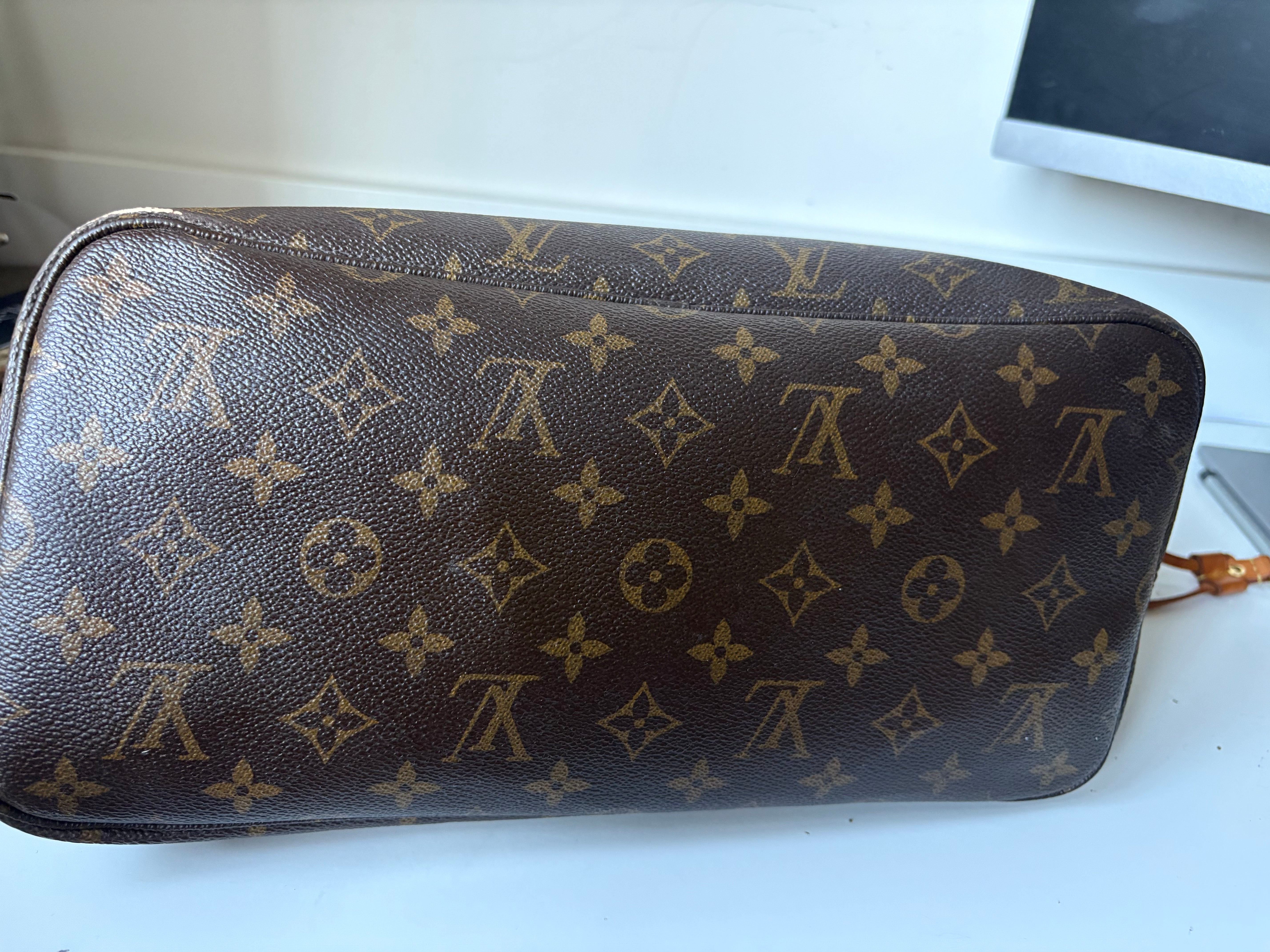 Louis Vuitton Neverfull MM Canvas Monogram
