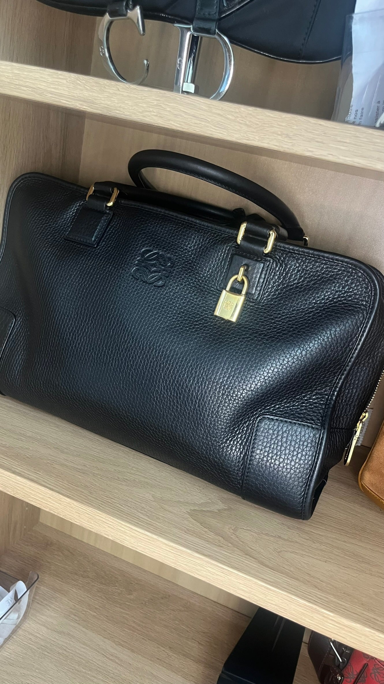 Loewe Amazona 35 Negro