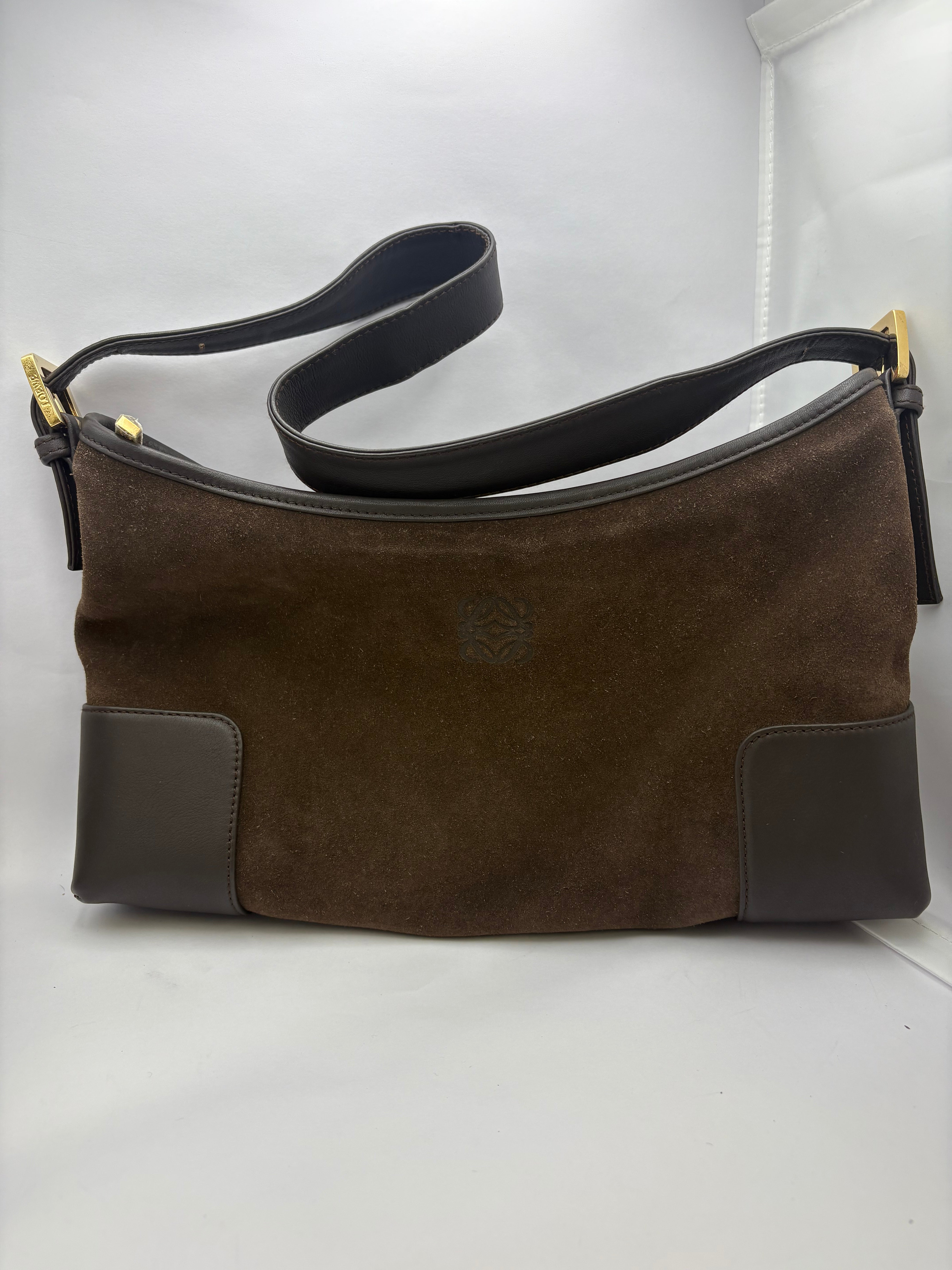 Loewe hobo bag ante y piel marrón oscuro