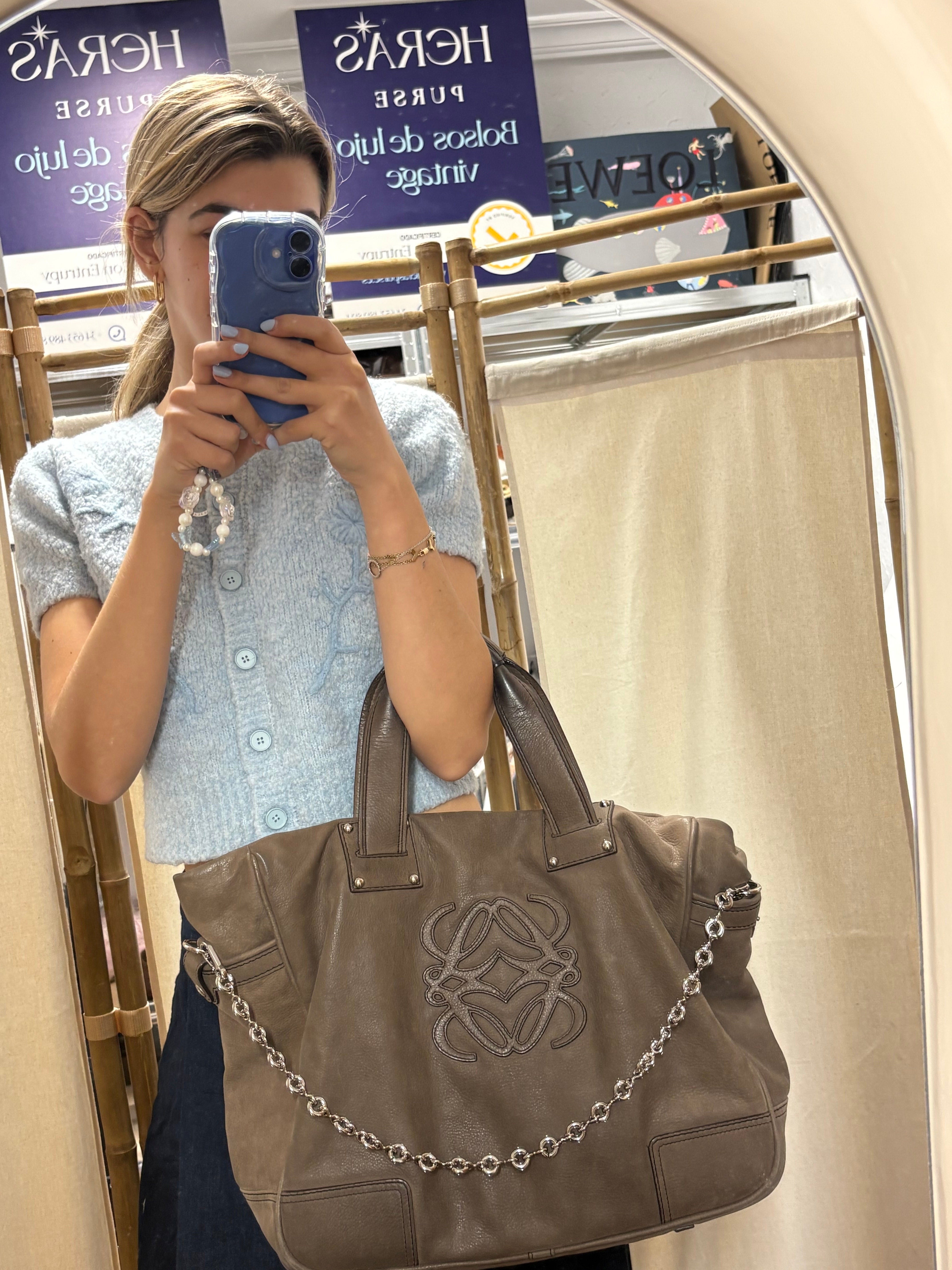Loewe Tote Grande Piel Taupe Anagram con correa borlas extra