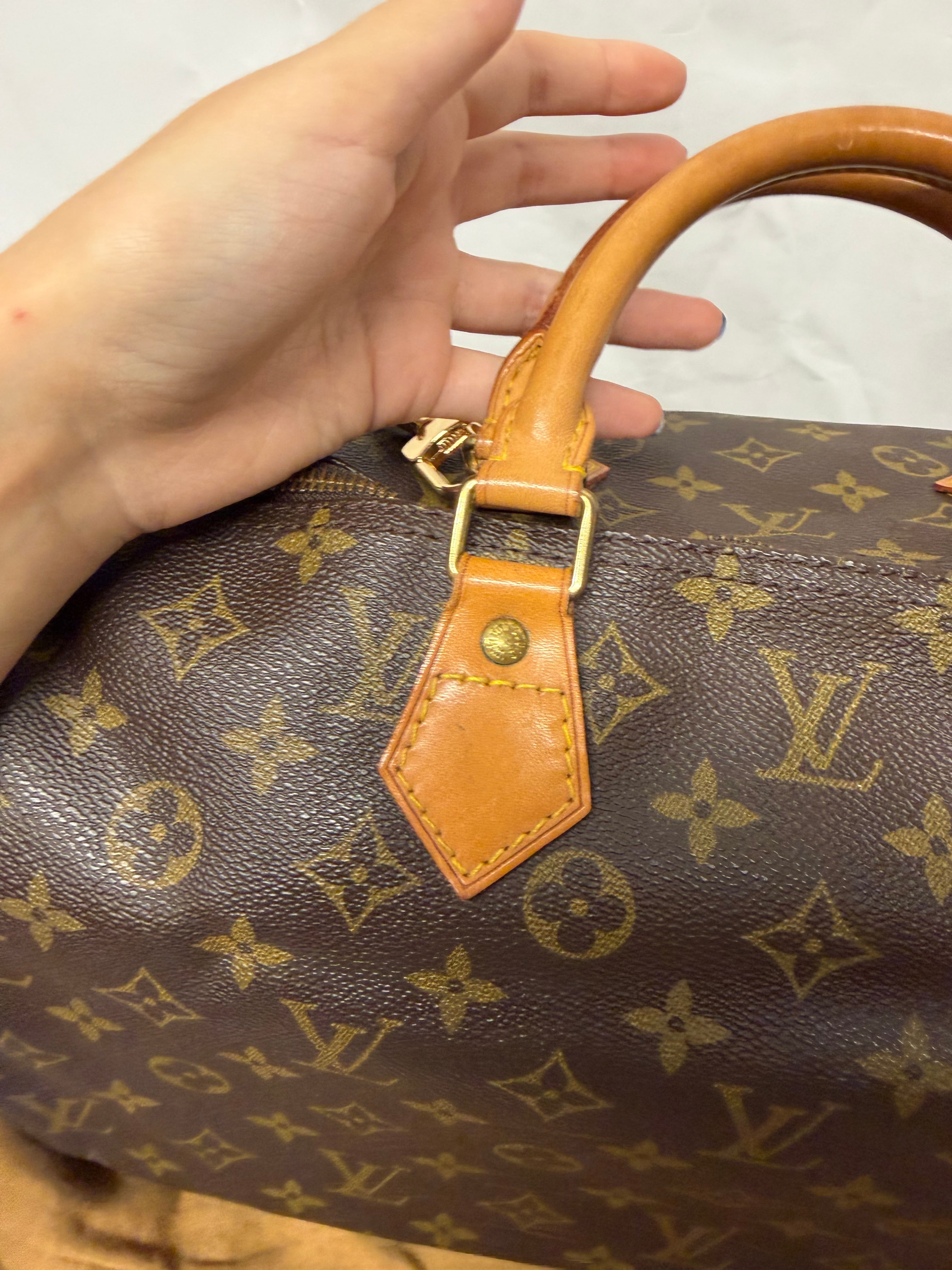 Louis Vuitton Speedy 40 | Monogram