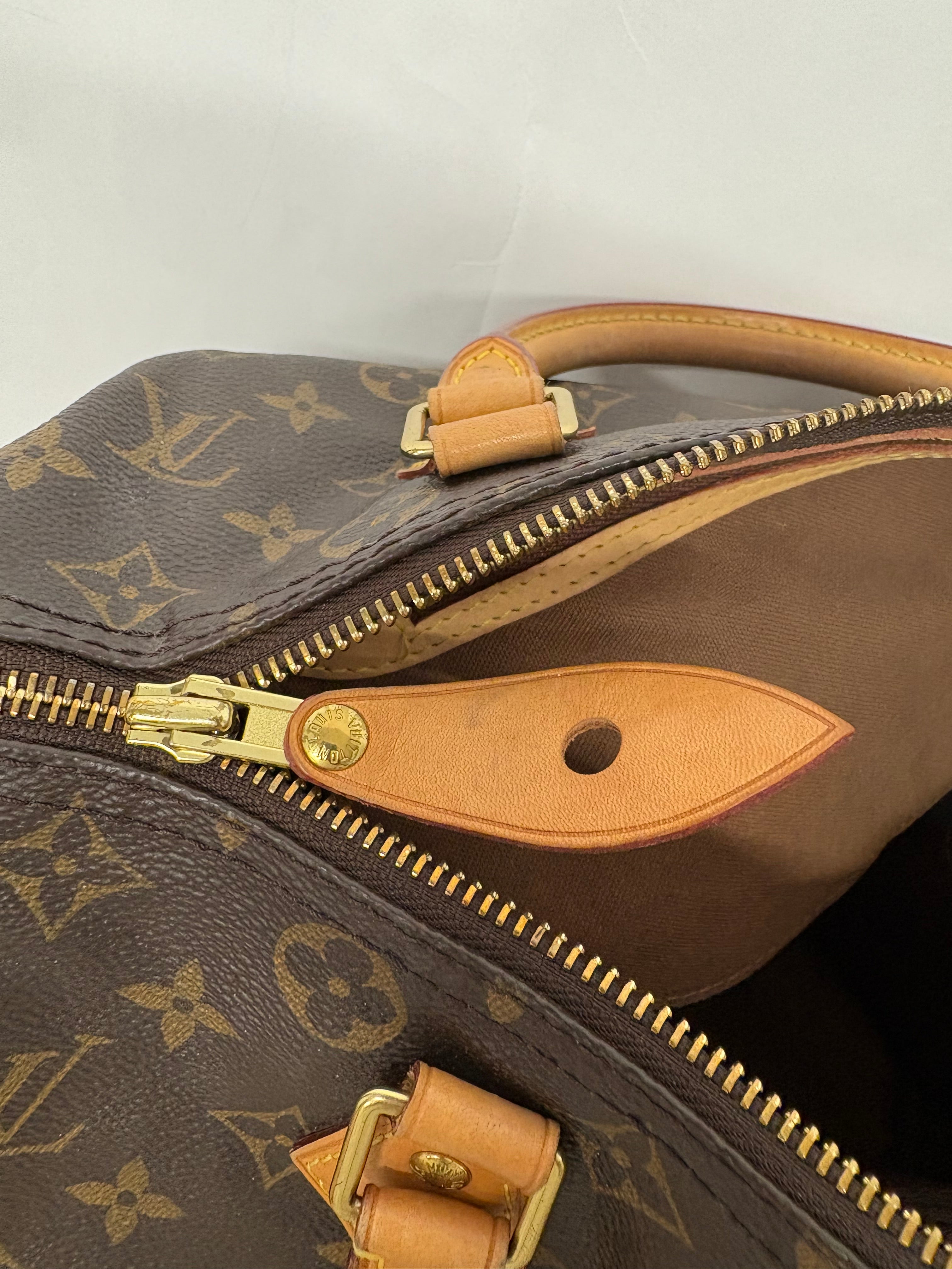 Louis Vuitton speedy 30 grabado CMP con bandolera extra