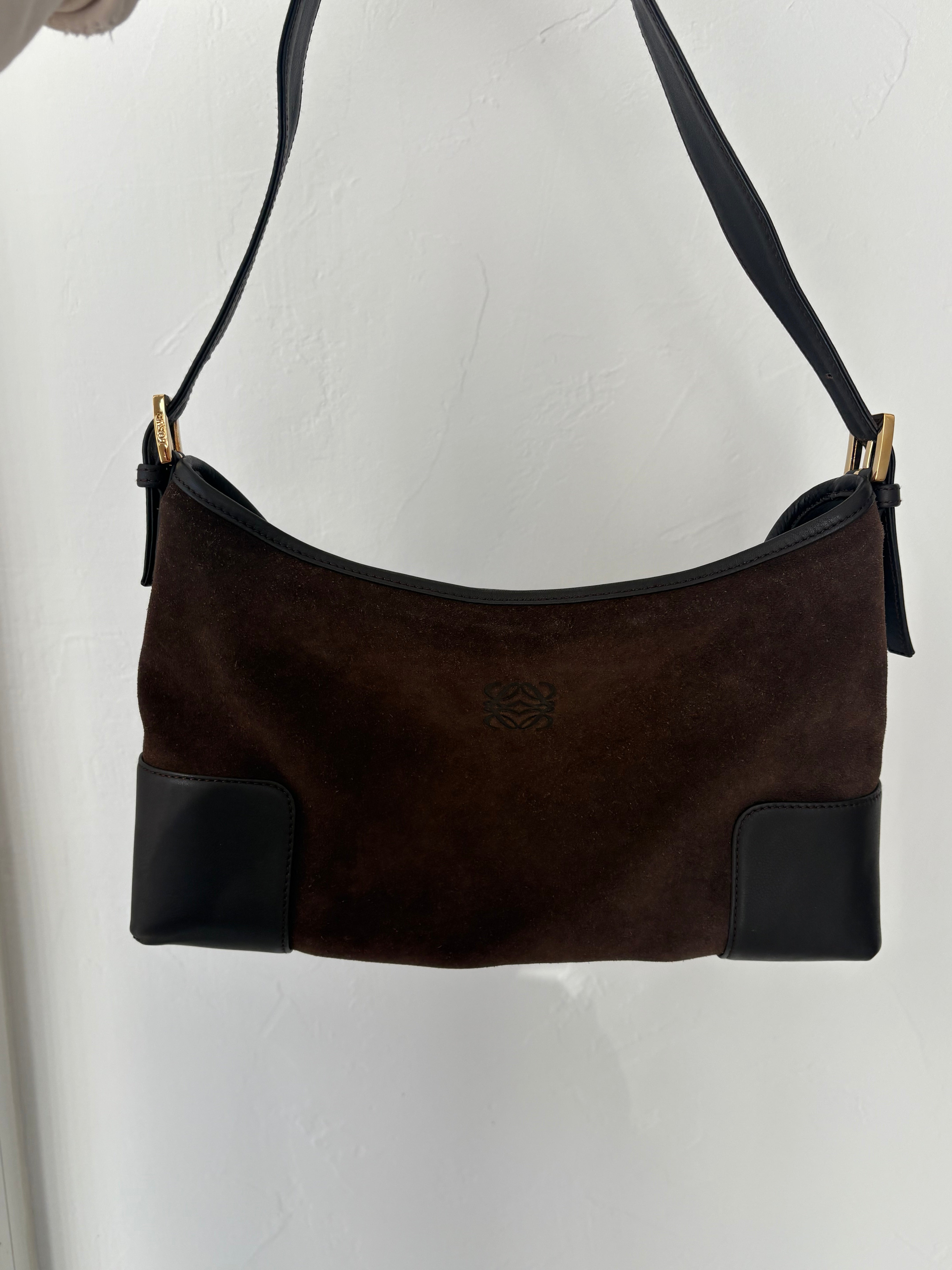 Loewe hobo bag ante y piel marrón oscuro