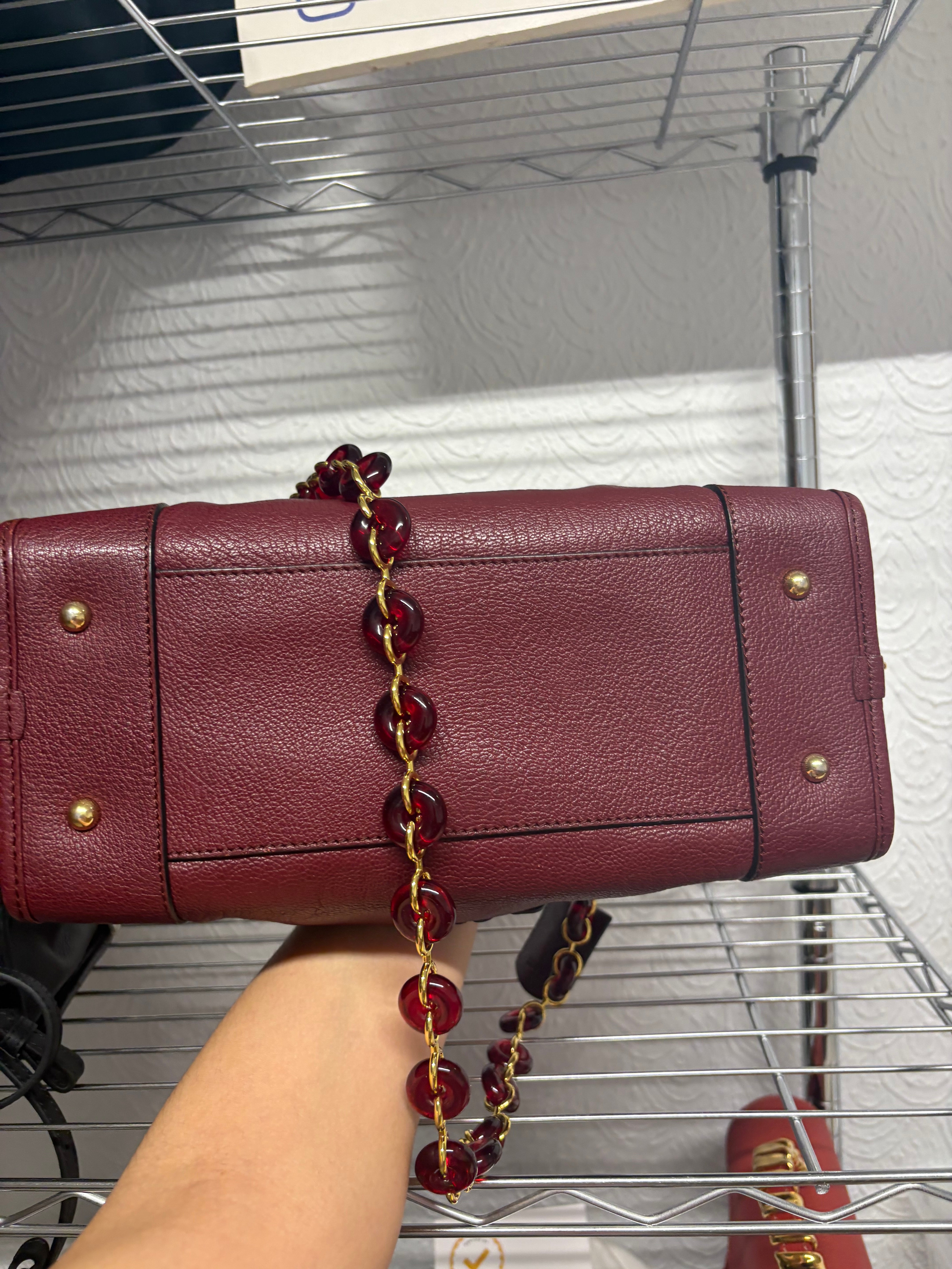 Loewe amazona burdeos 28 con 2 bandoleras
