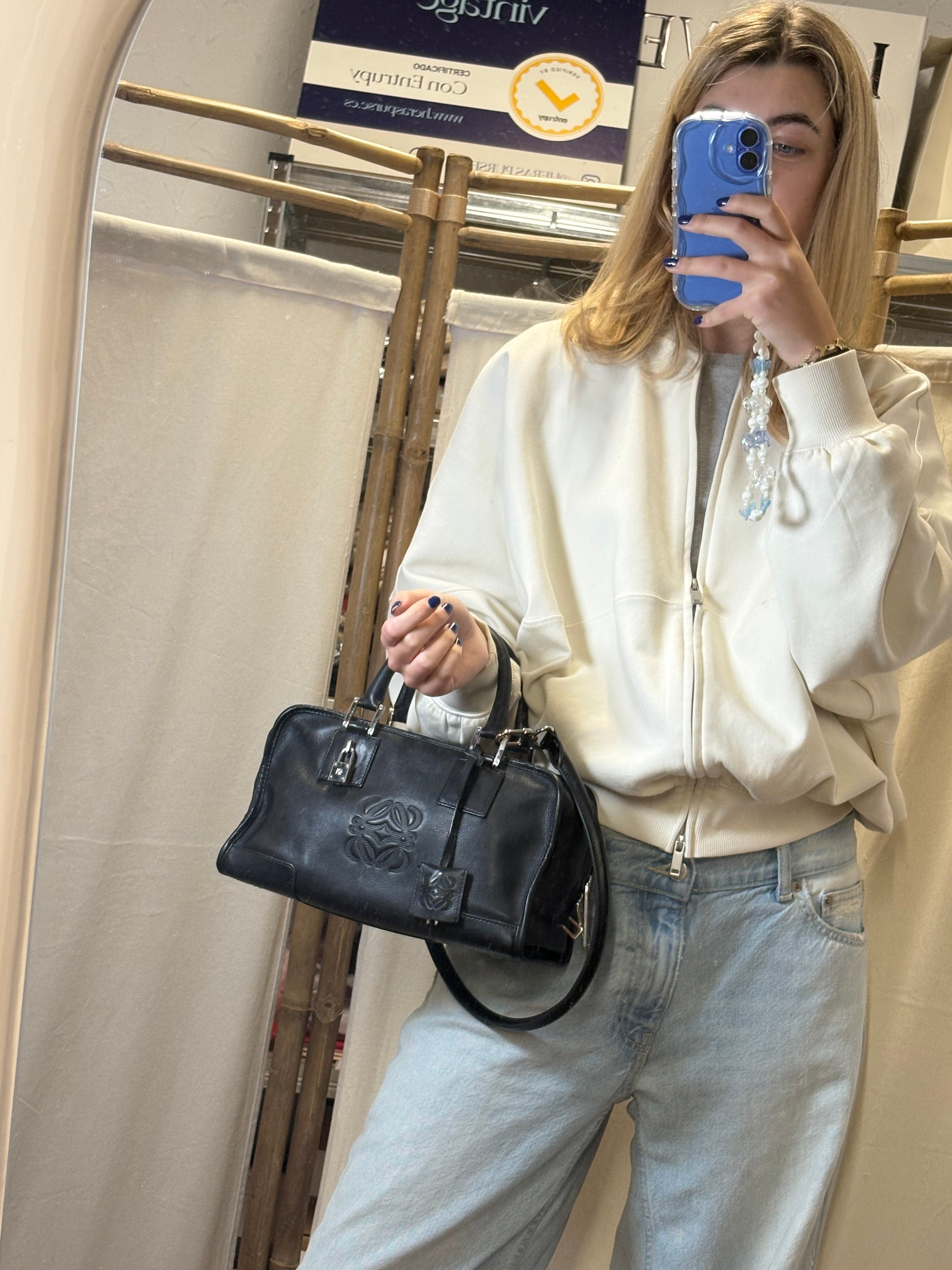 Loewe amazona 30 negro y plata con bandolera