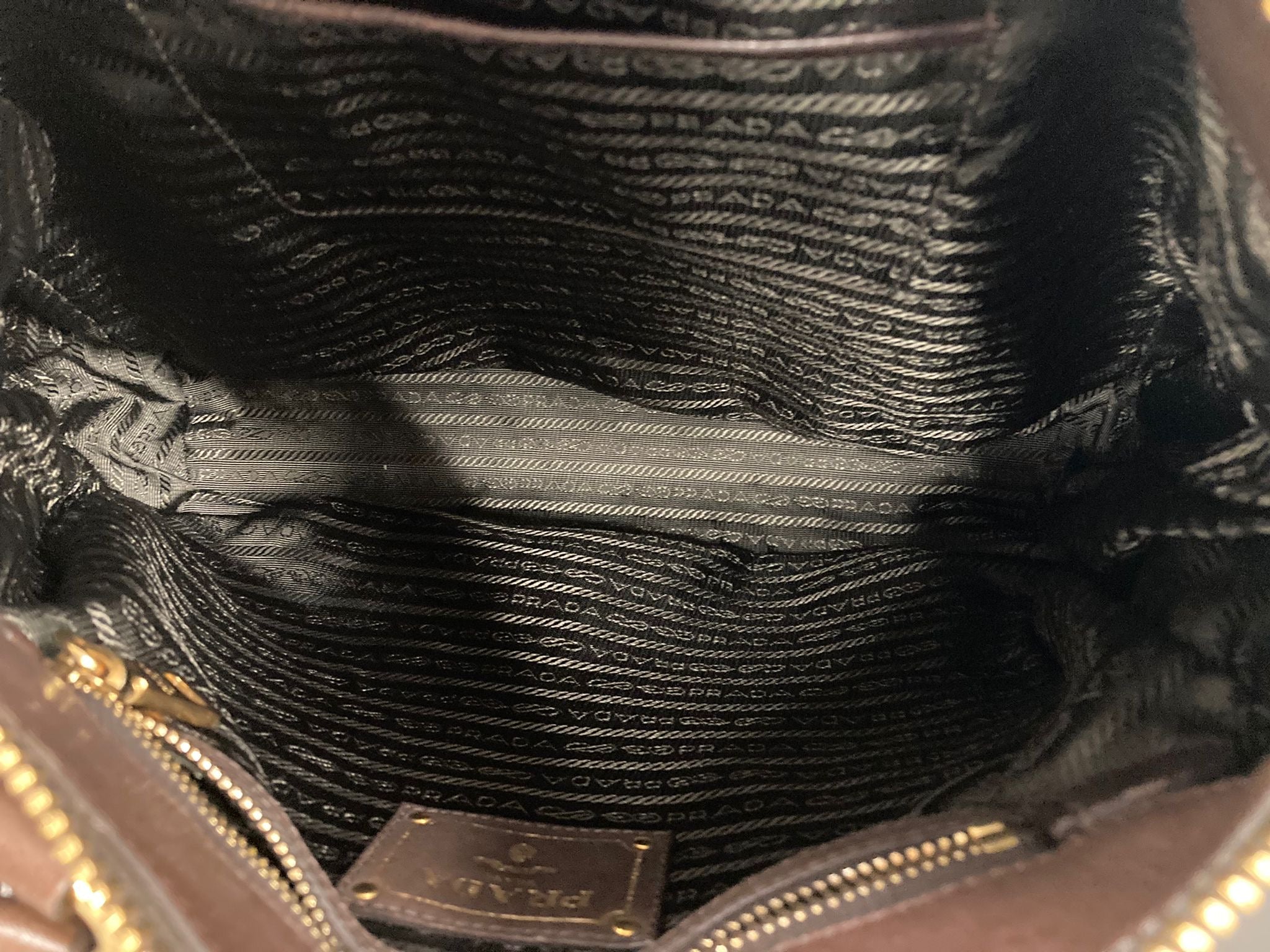 Prada 2Way Tote Bag en piel marrón chocolate
