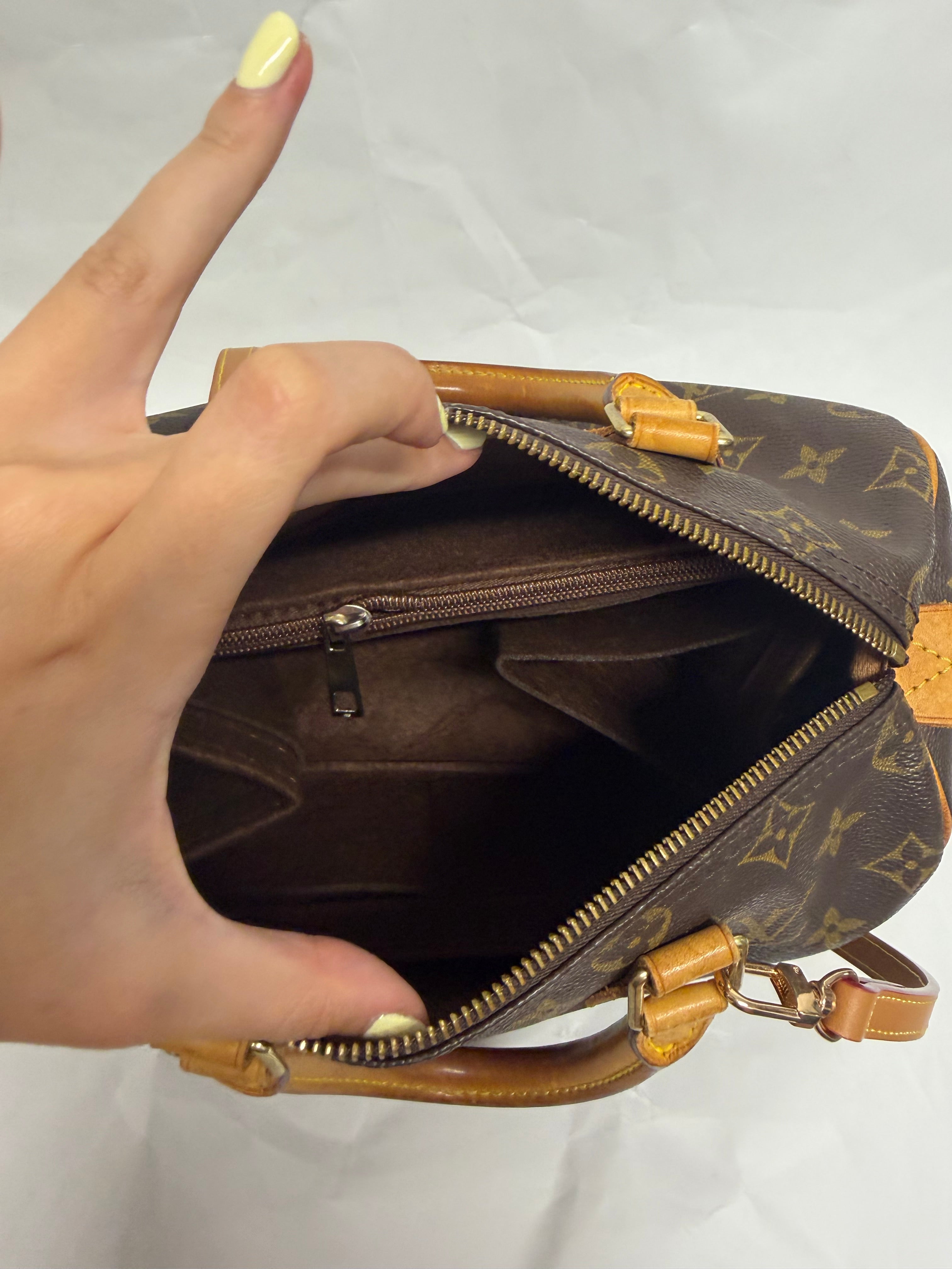 Louis Vuitton Speedy 25 Monogram  SP0044