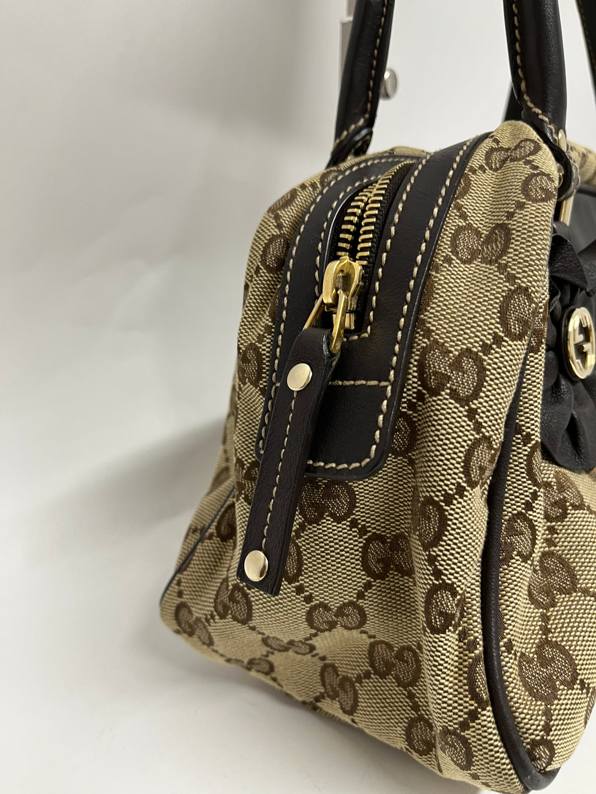 Gucci hobo Lona GG Beige y Marrón