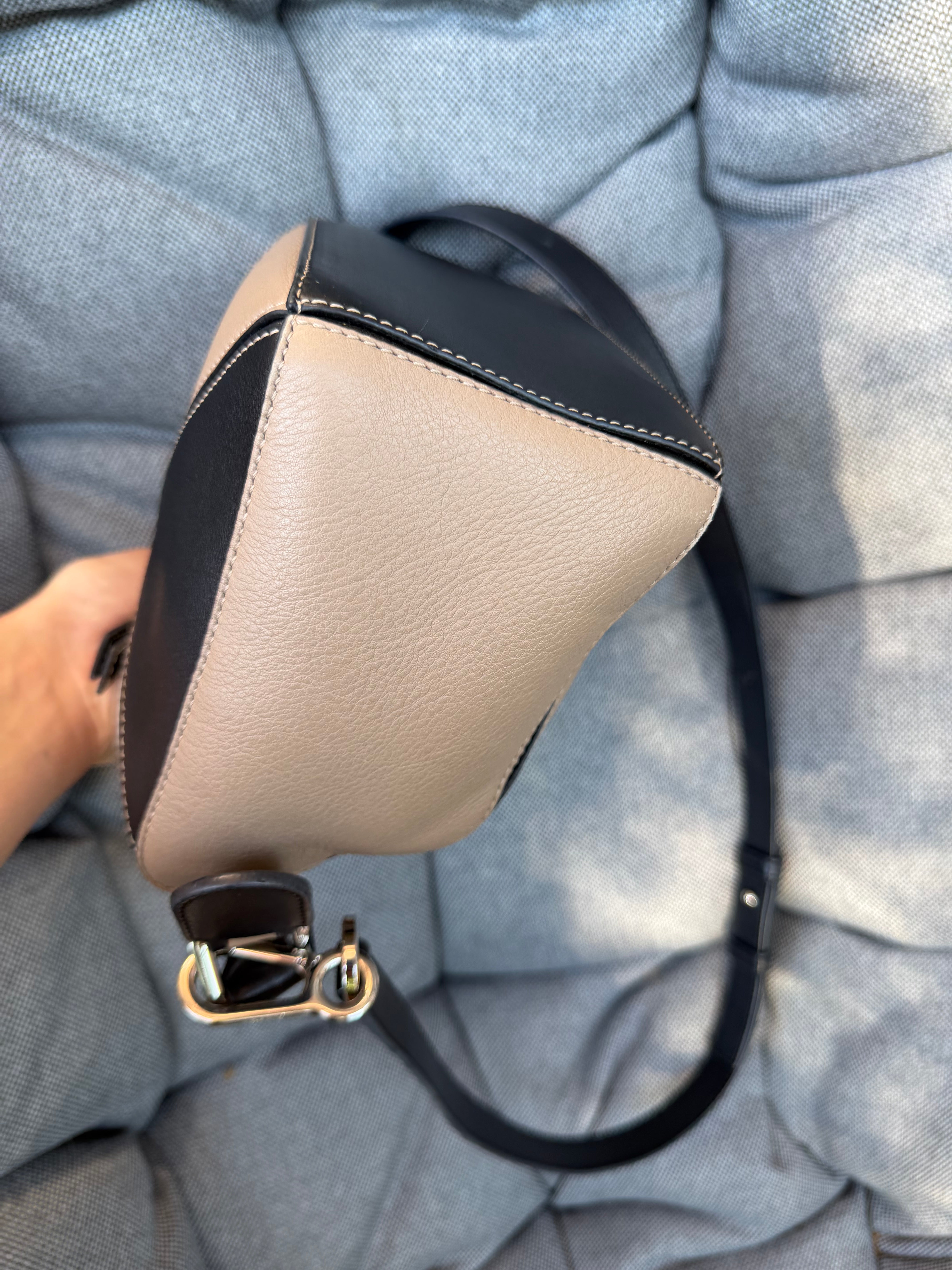 Loewe Puzzle Small Tricolor blanco topo y negro