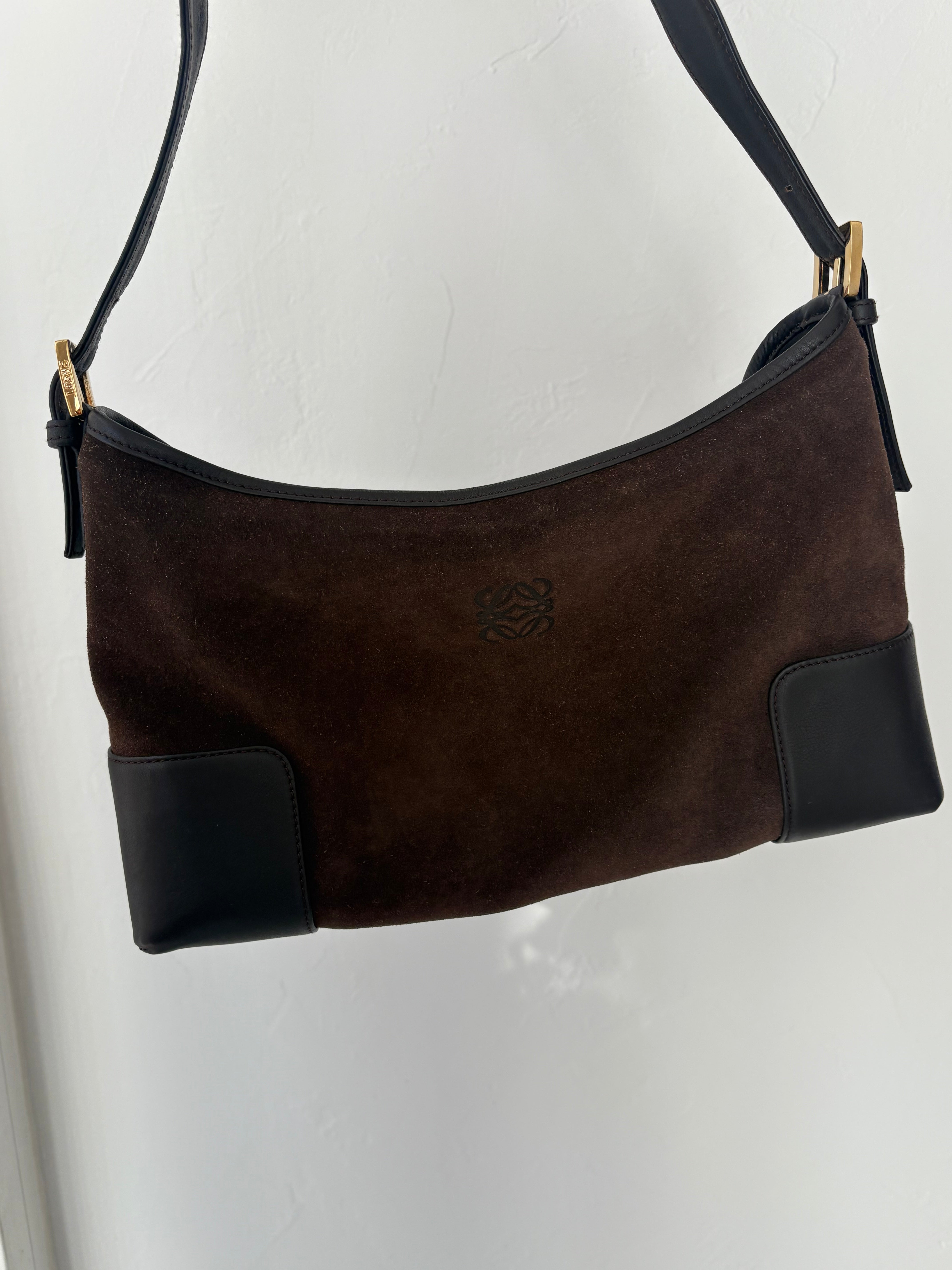 Loewe hobo bag ante y piel marrón oscuro