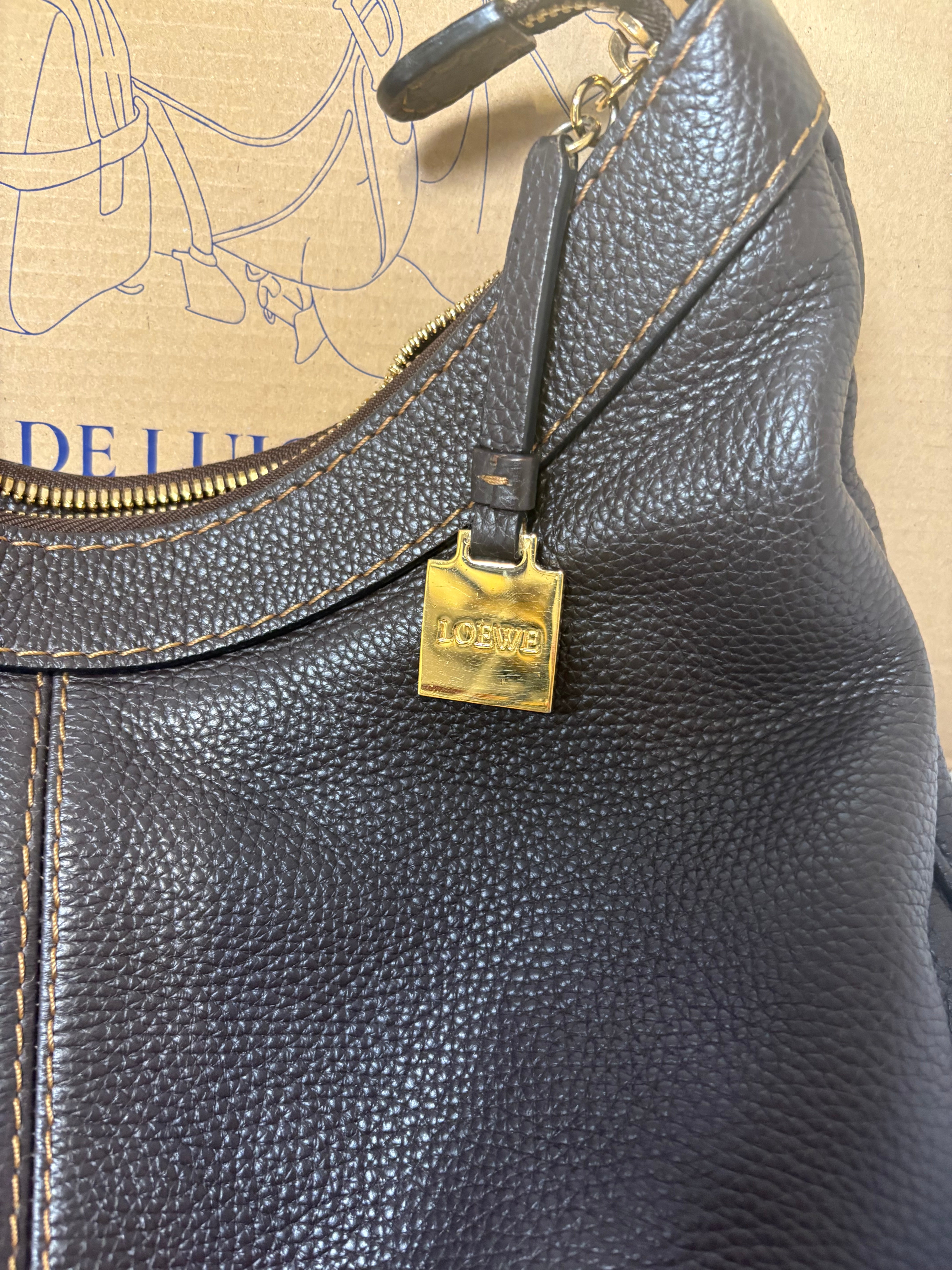 Loewe Hobo Road Safari Marrón Chocolate Large