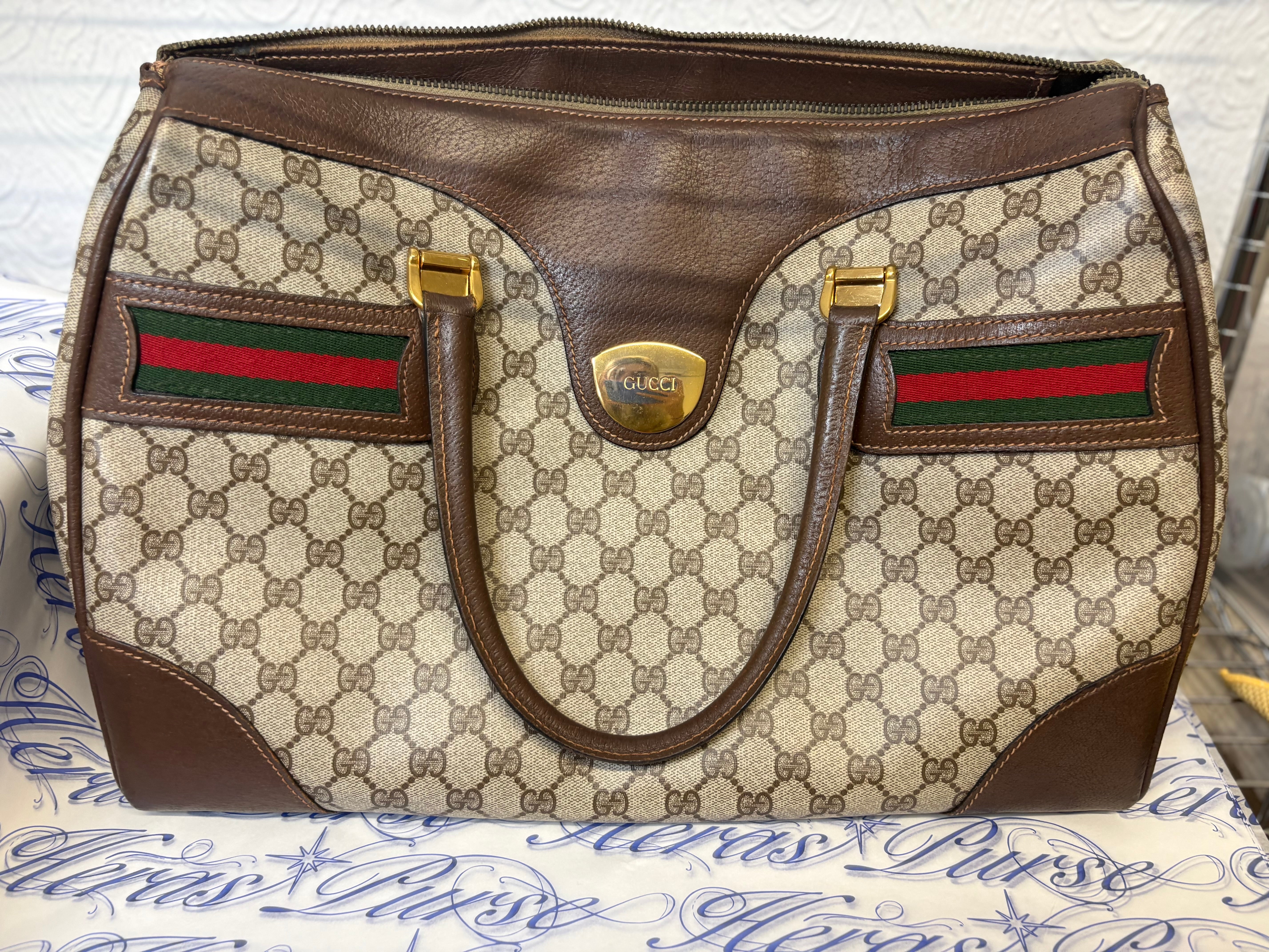 Gucci vintage gg supreme web boston XXL bag